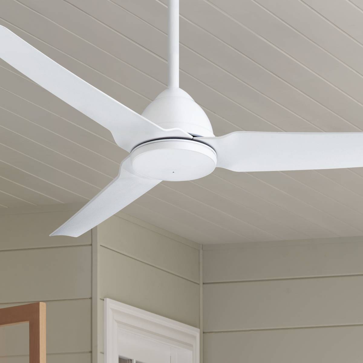 54 Minka Aire Java Flat White Wet Rated Ceiling Fan With Remote  X0004cropped ?qlt=70&wid=1200&hei=1200&fmt=jpeg