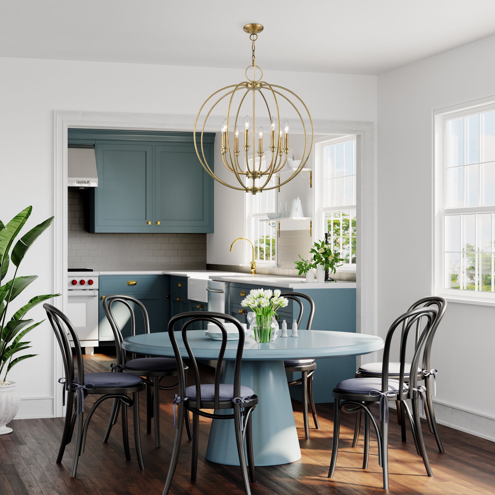 Image 4 8 Light Antique Brass Chandelier more views