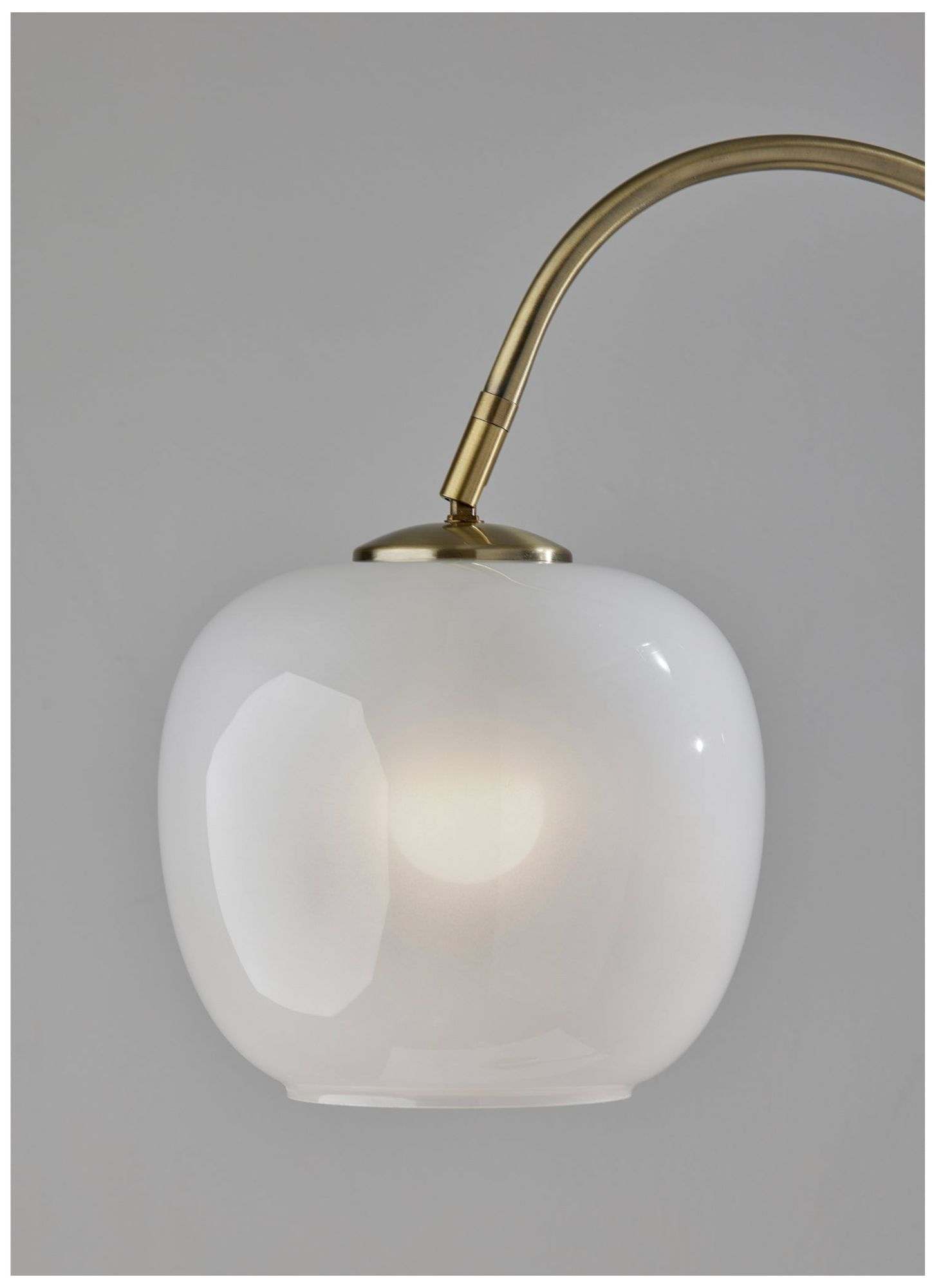 Adesso Magnolia Floor Lamp - Antique Brass