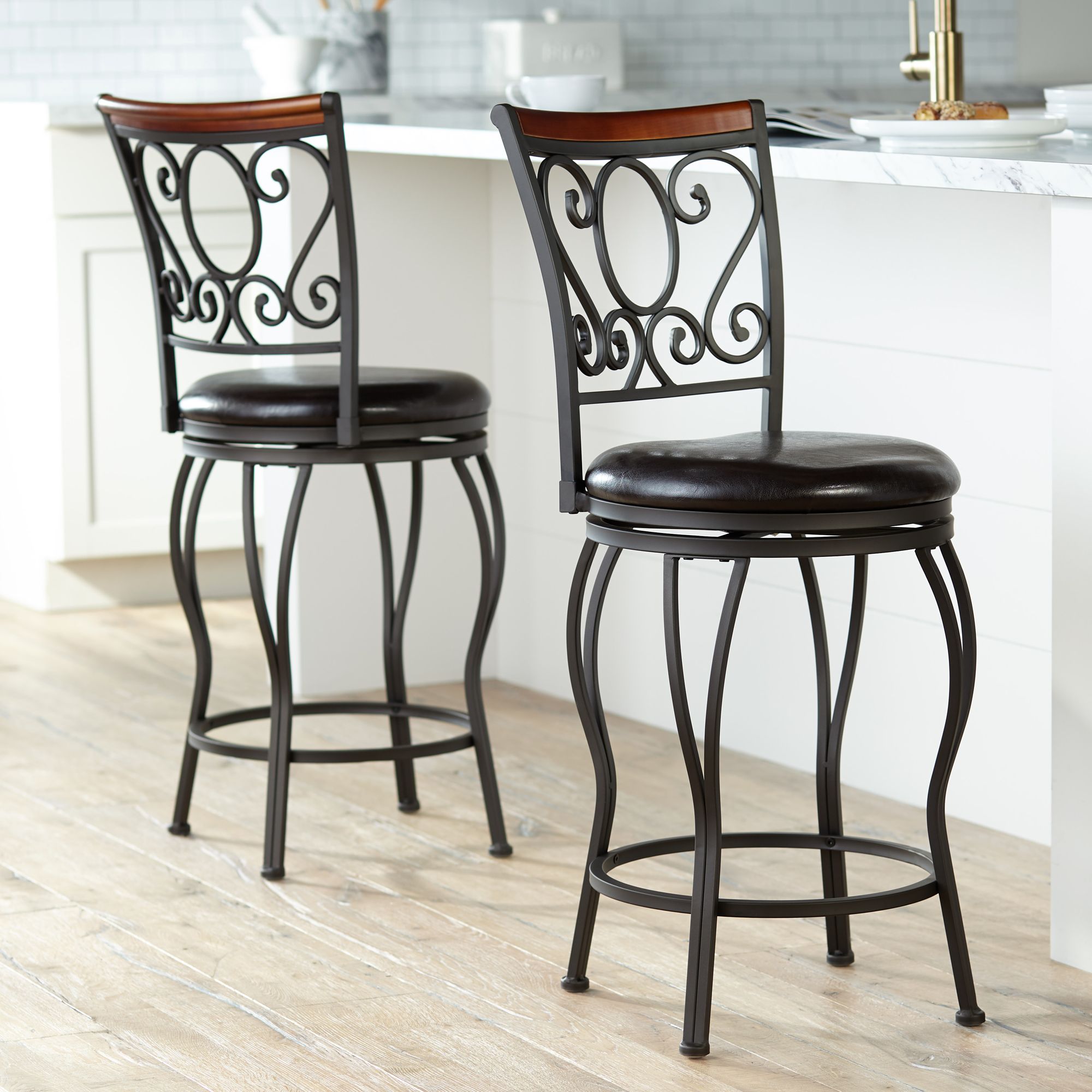 24 inch swivel online bar stools with arms