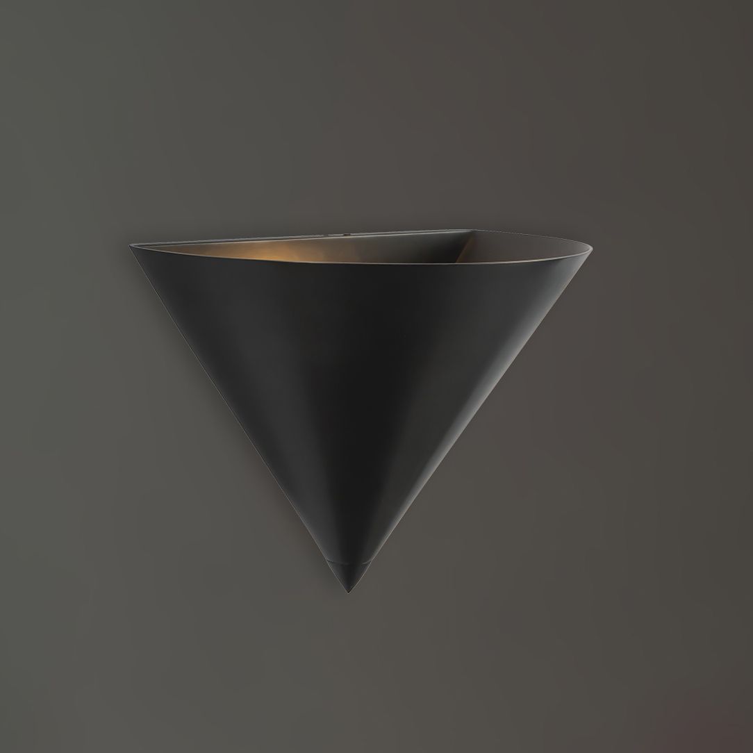 Alora Versus Black Collection