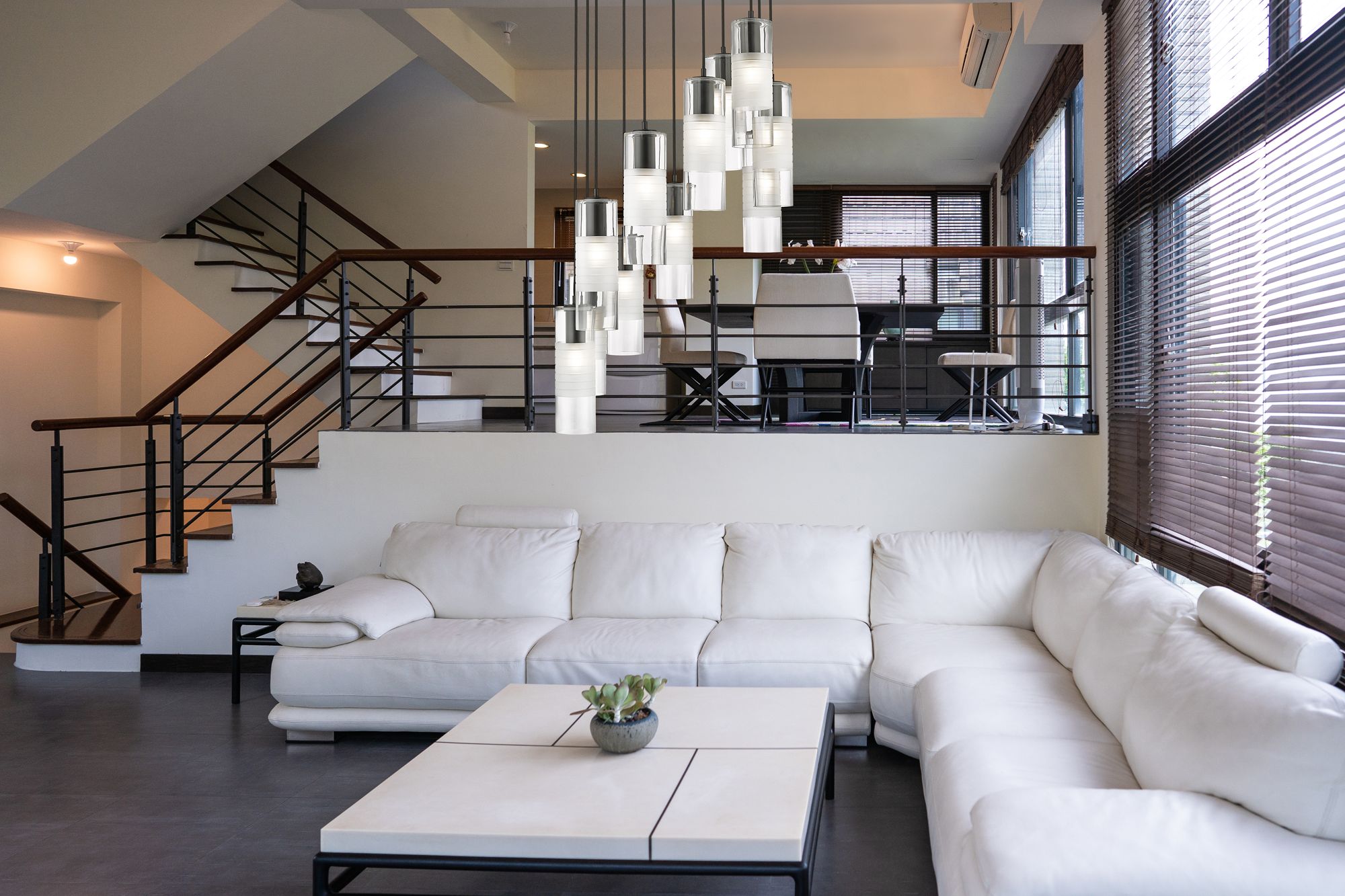 Image 3 Alton by Z-Lite Matte Black 11 Light Chandelier more views