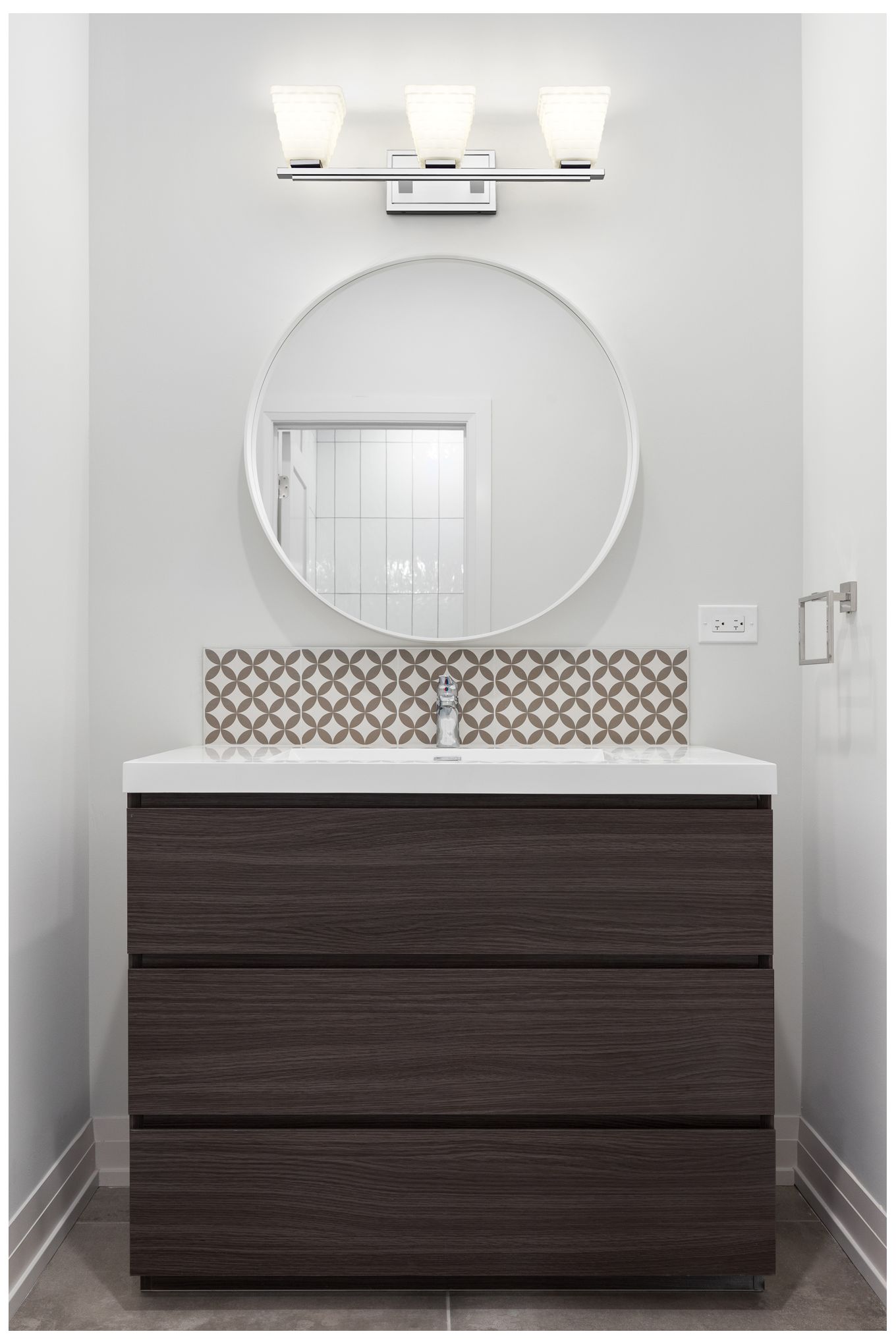 Image 2 Annalise by Z-Lite Chrome 24 inch 3 Light Vanity more views