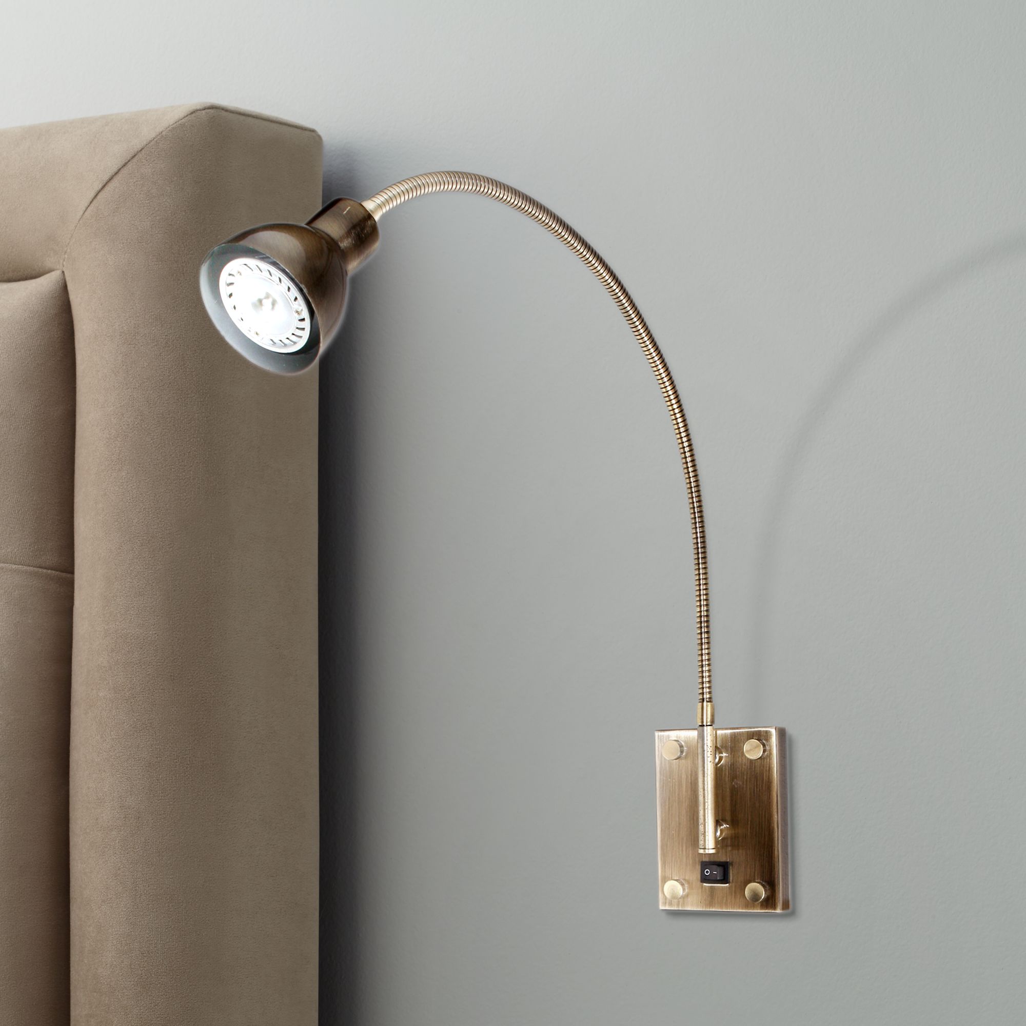 brass gooseneck lamp