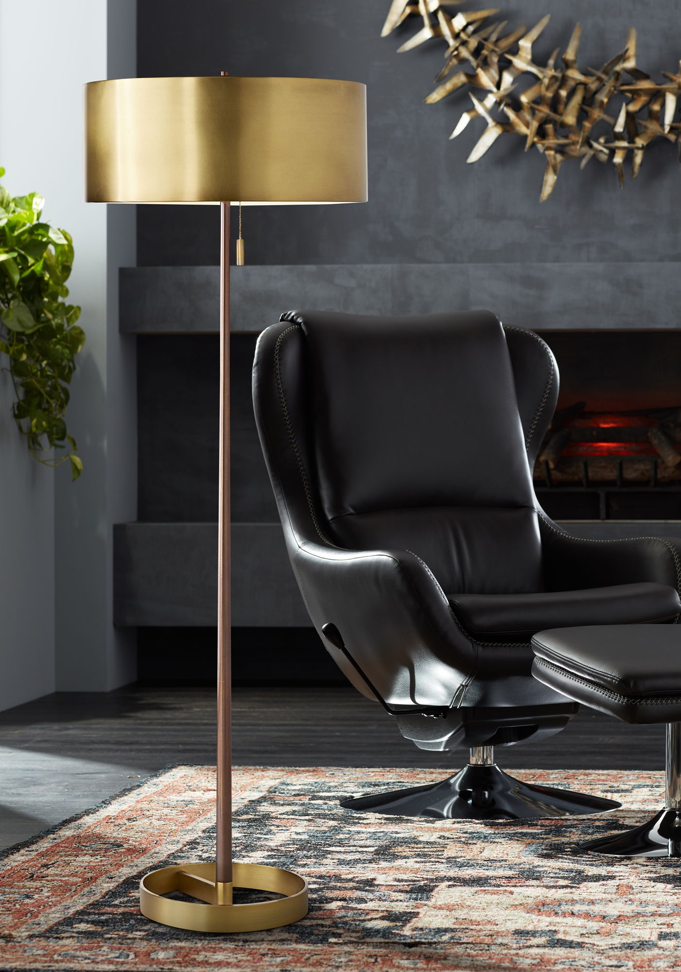 violetta floor lamp