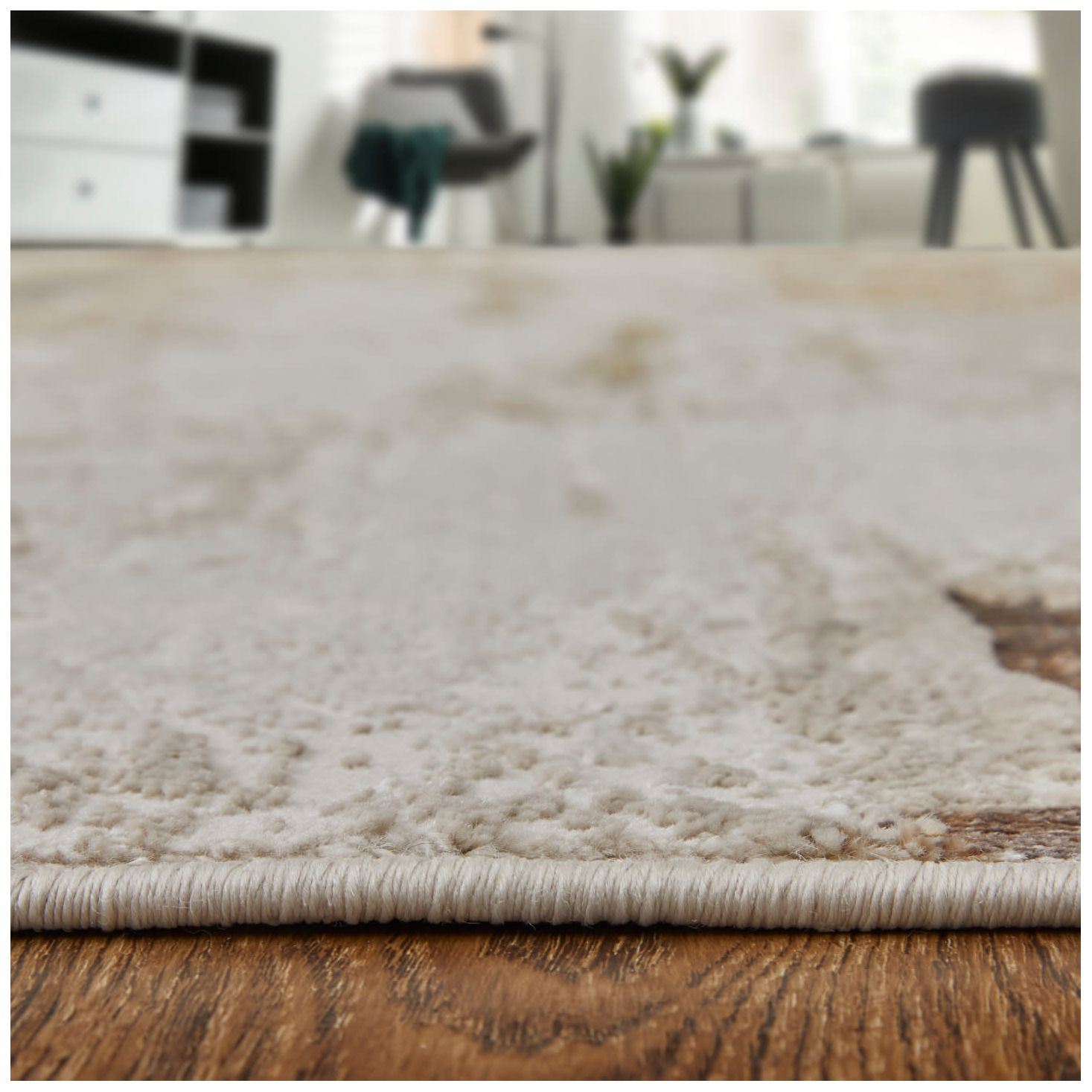 Aura Abstract Indoor Ivory Area Rug 39LMF 2'-10" x 7'-10"