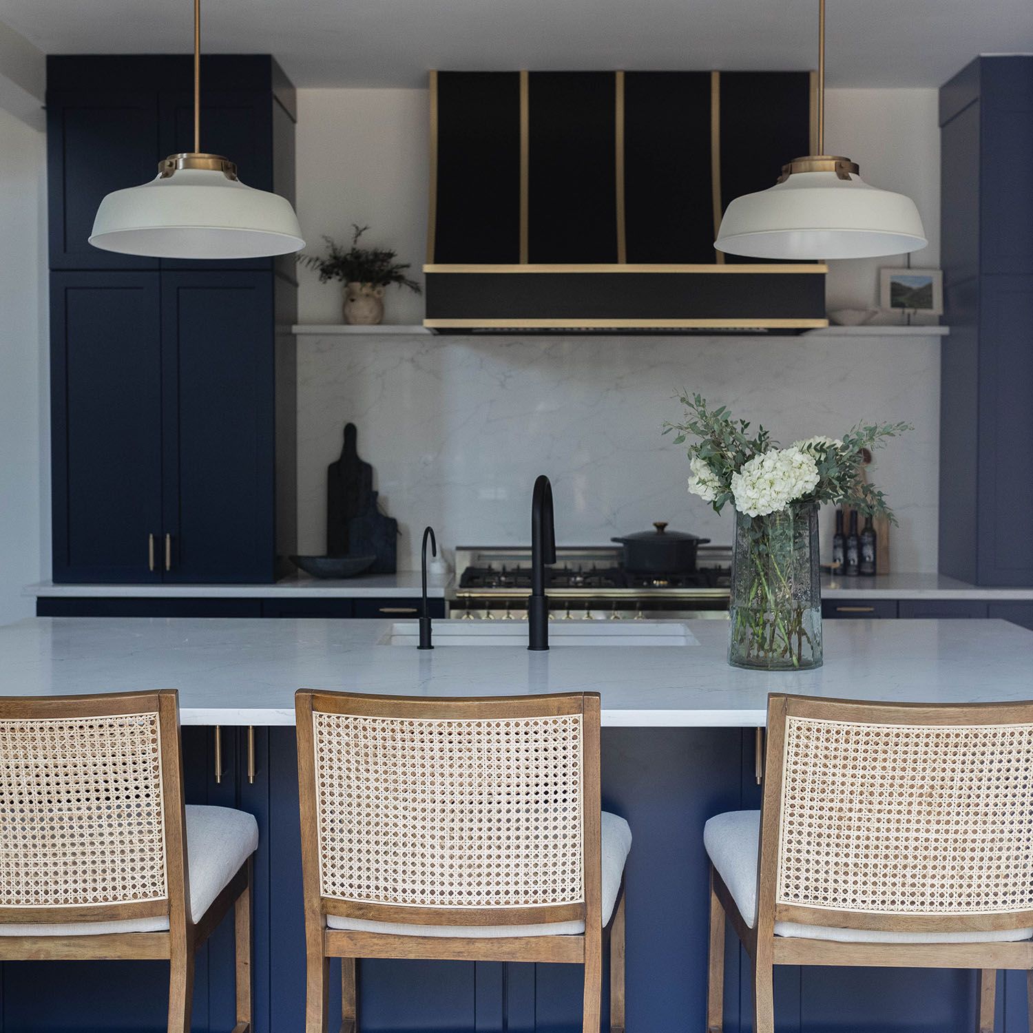 Austin Allen & Co Oakwood 1 Light Pendant 1.25" Warm White