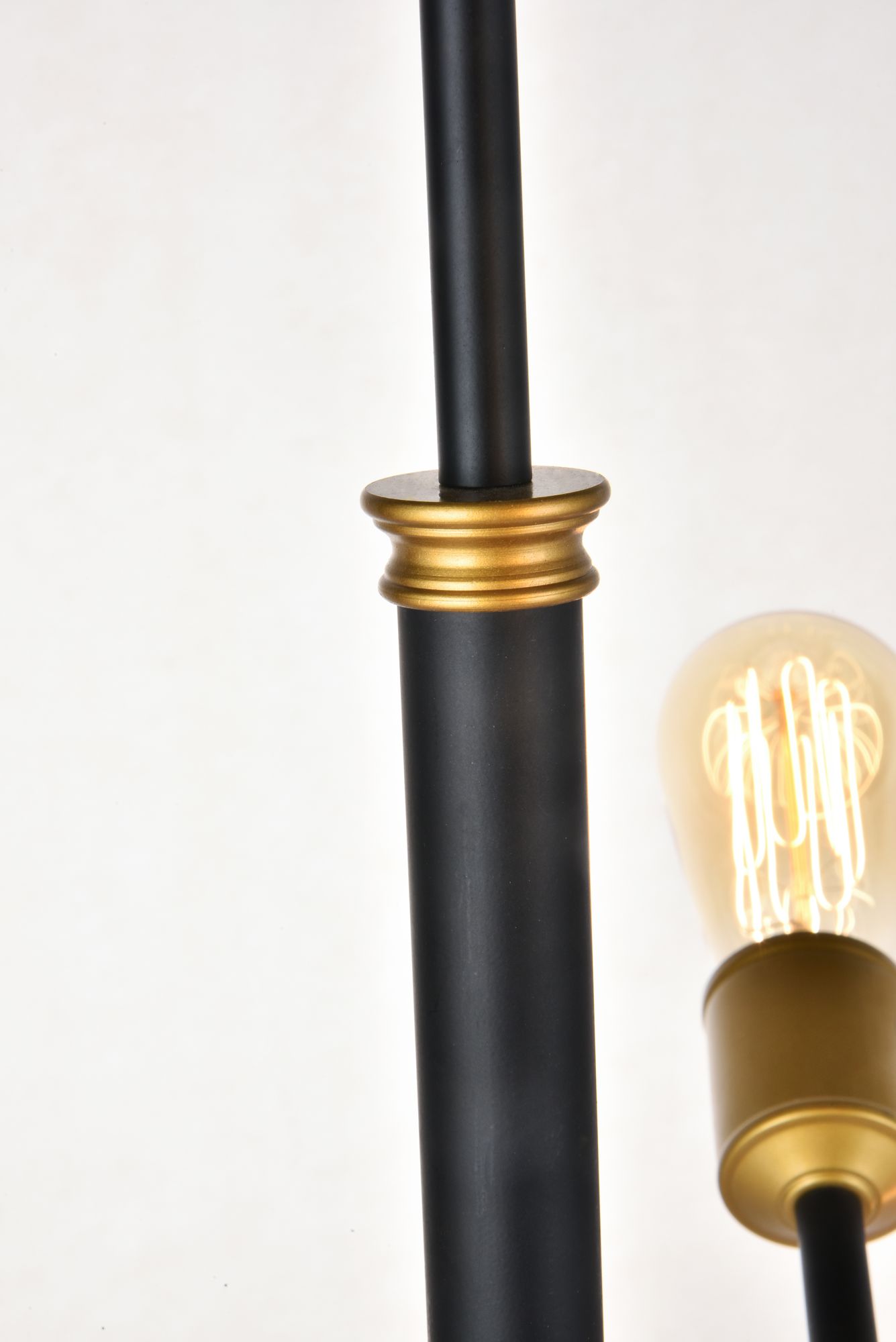 Axel 6 Lts Black Pendant