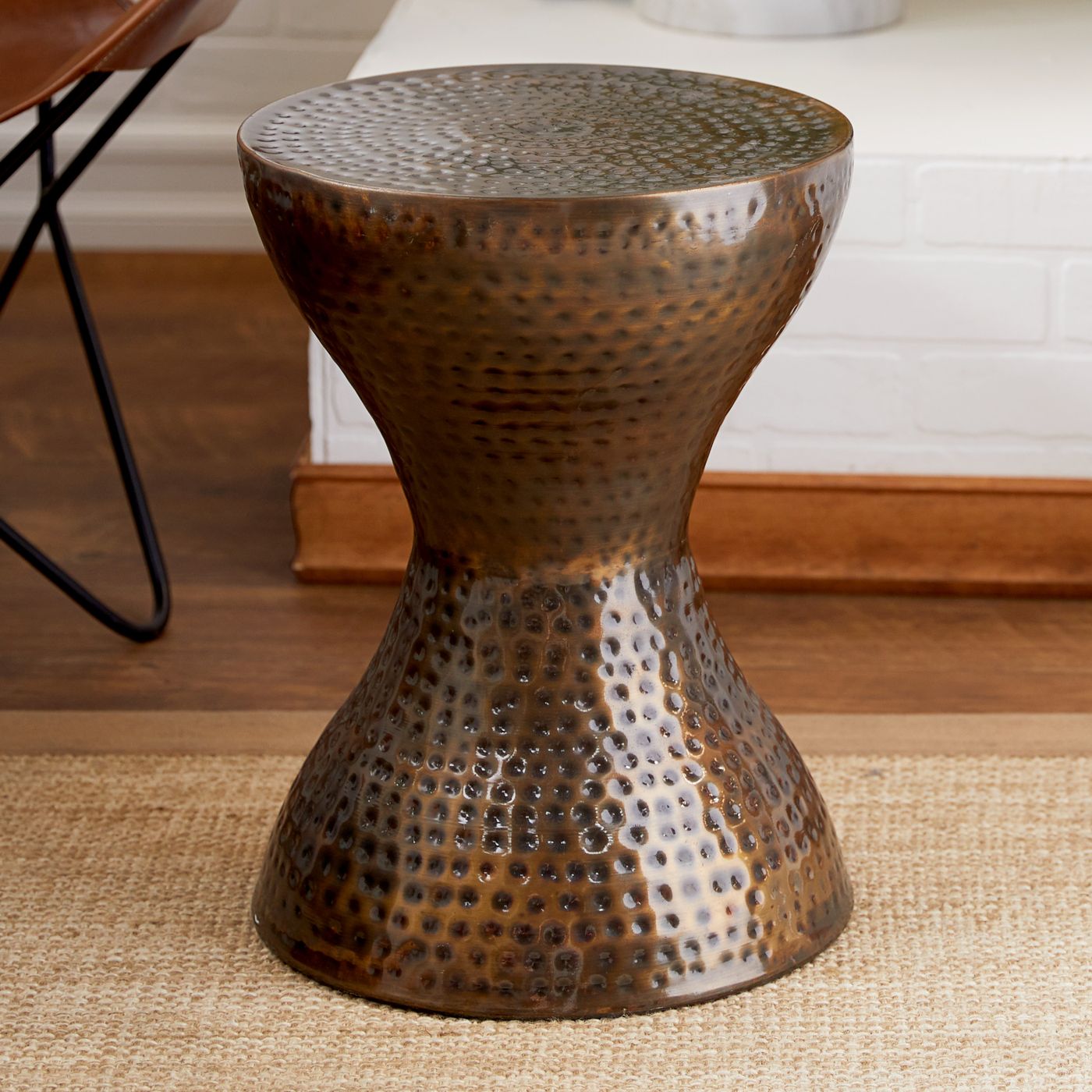 Metal hammered side table discount