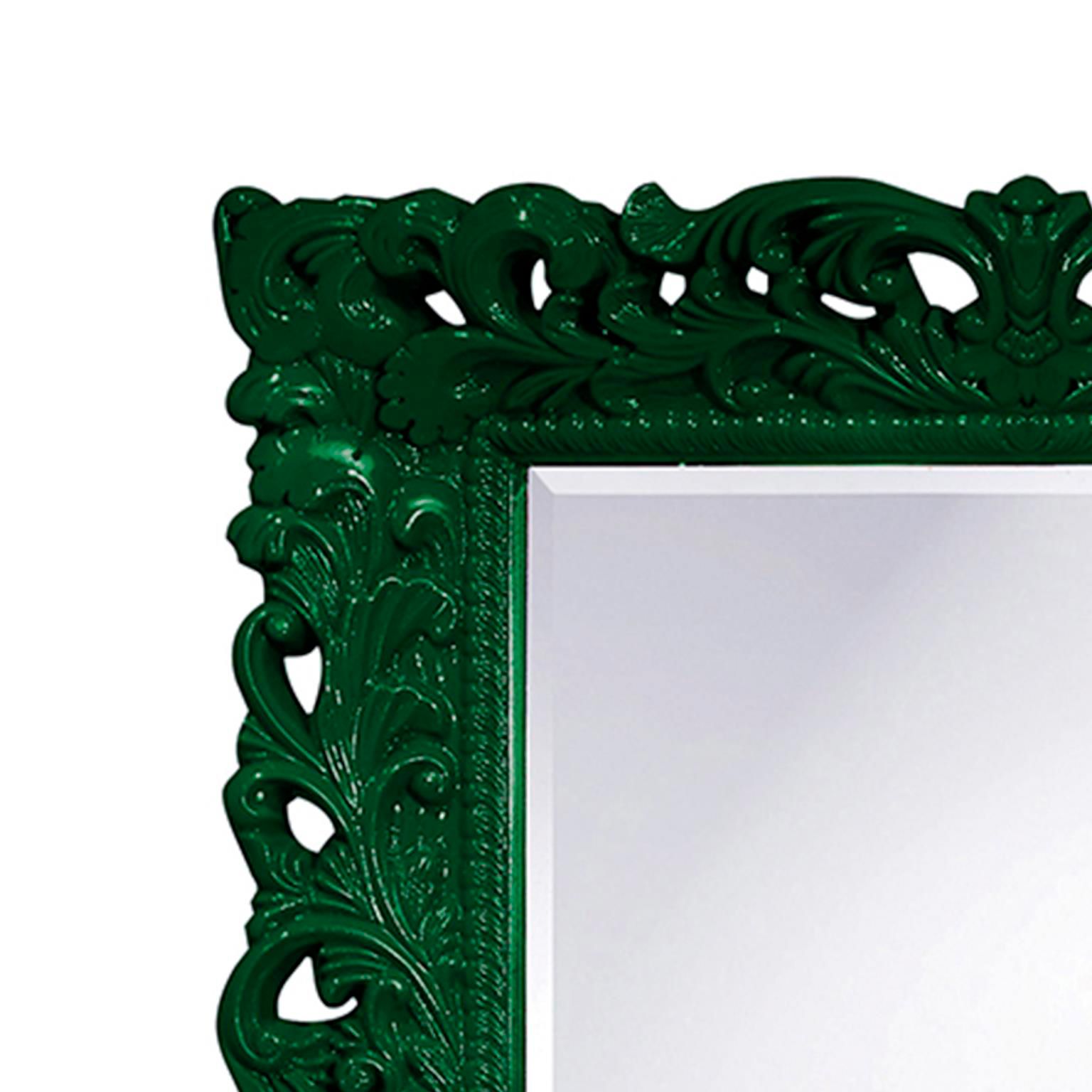 Barcelona Glossy Hunter Green 33" x 45" Wall Mirror