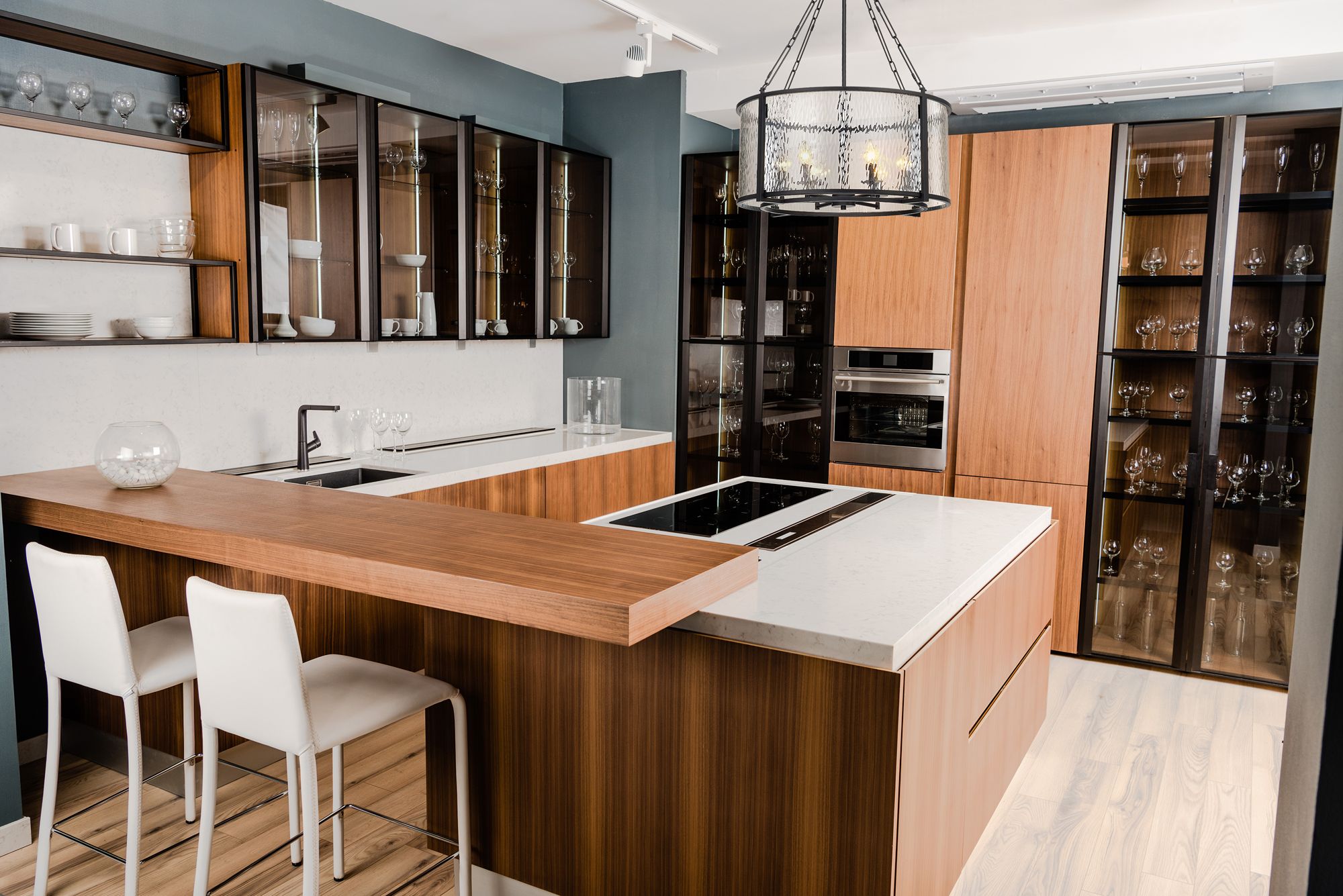 Image 4 Barrington by Z-Lite Matte Black 26 inch 6 Light Pendant more views