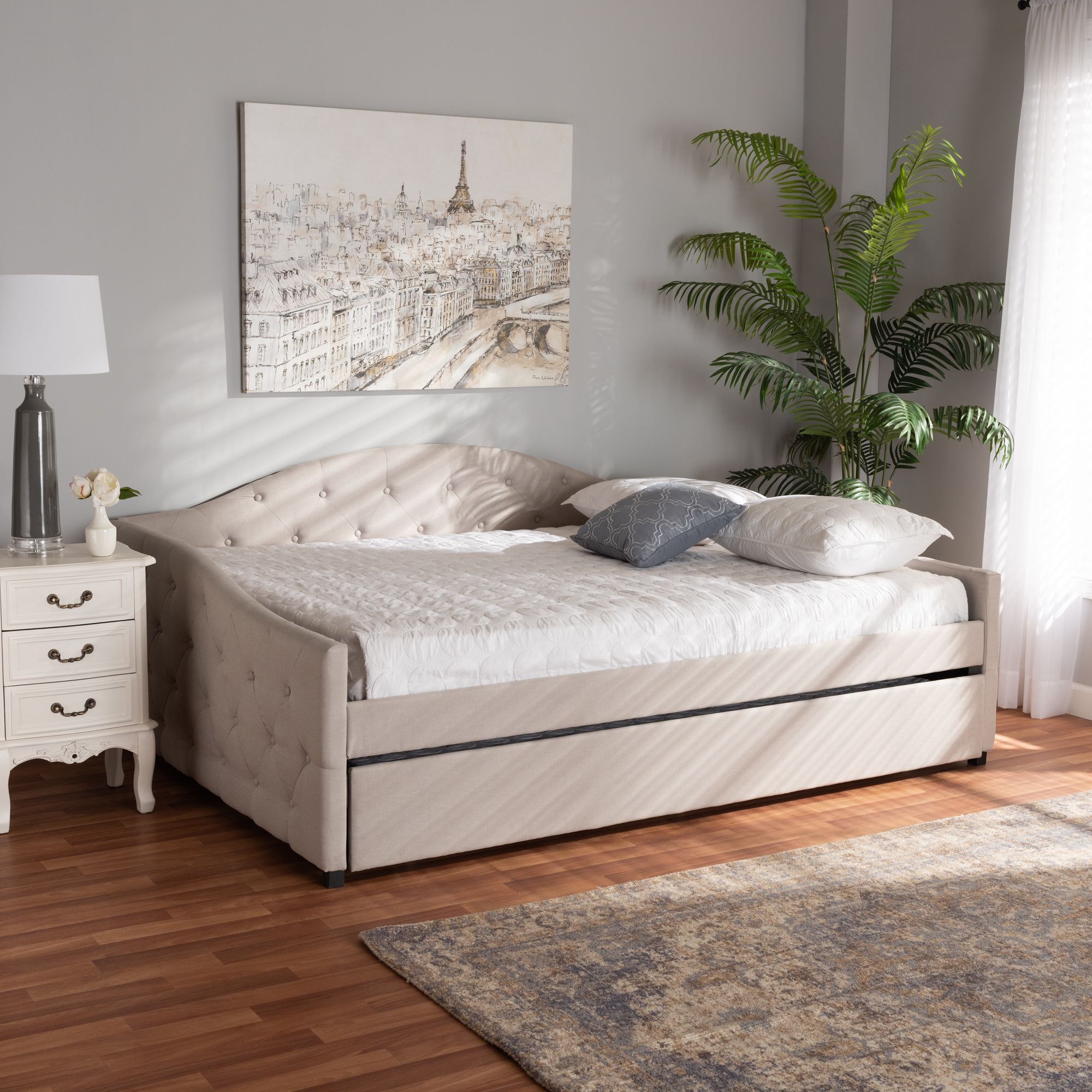 Image BECKER BEIGE QUEENSIZE DAYBED W/ TRUNDLE