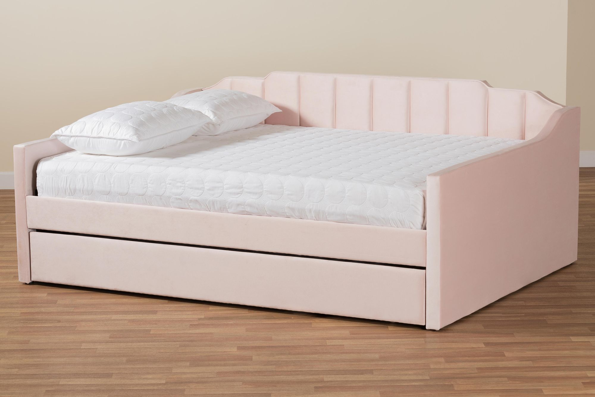 Baxton Studio Lennon Full Size Pink Daybed with Trundle in scene