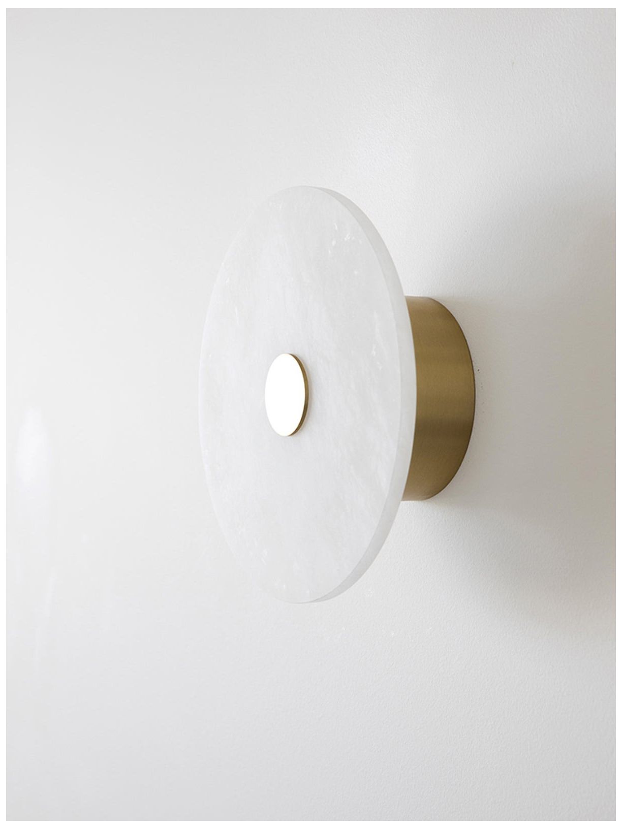 Beacon Lighting Osten Spanich Alabaster