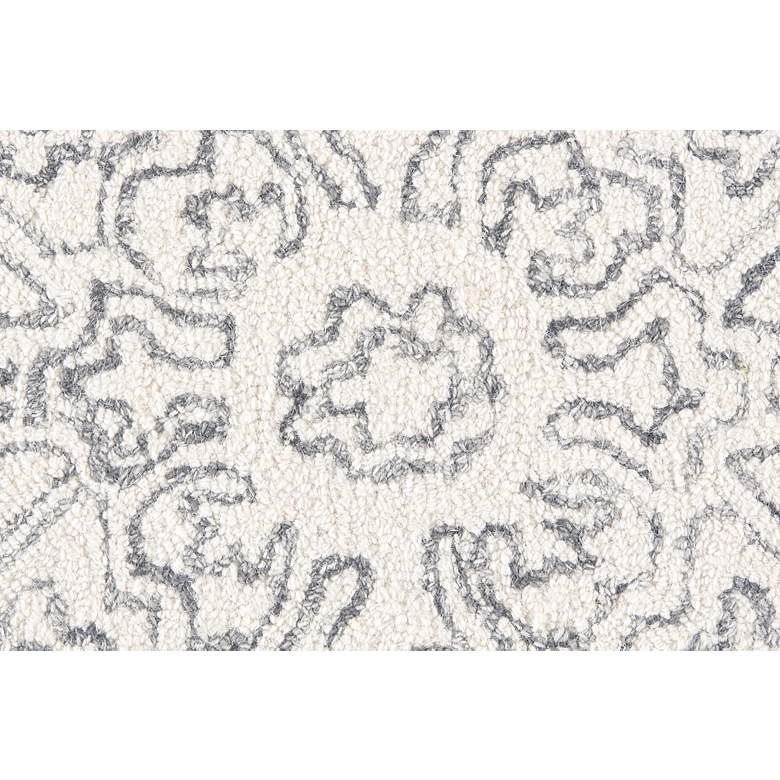 Image 5 Belfort 8698778 5'x8' Ivory and Gray Medallion Area Rug more views