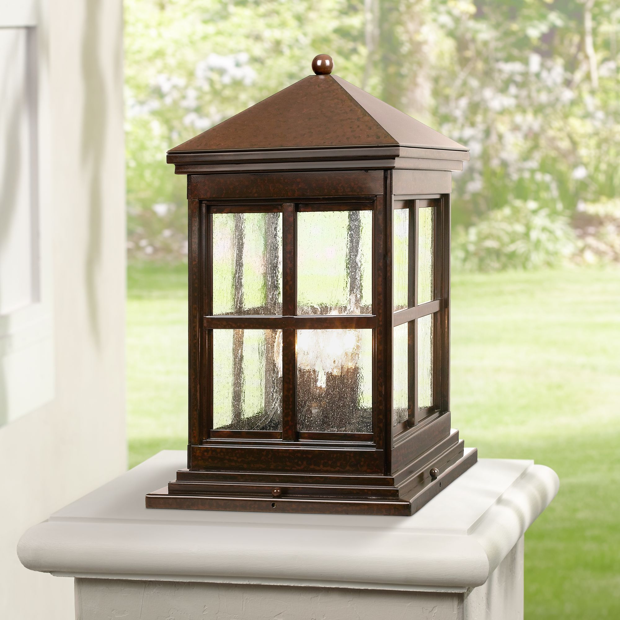 Outdoor pier clearance mount light fixtures