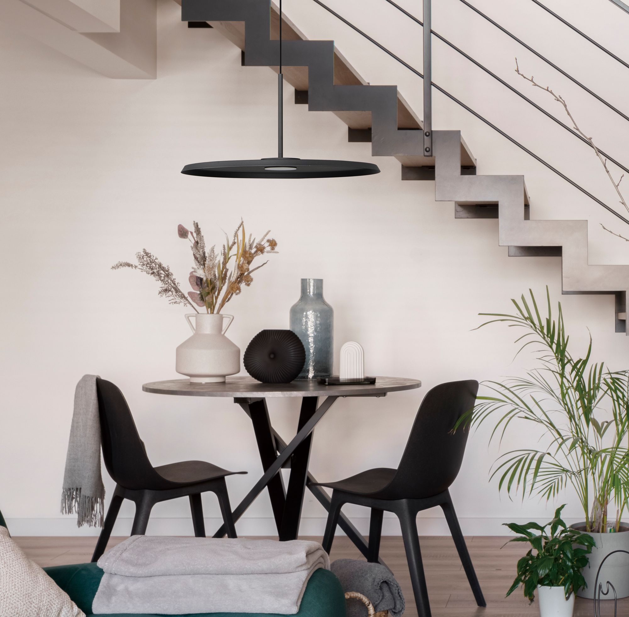 Image 6 Berliner 20" LED Pendant - Black more views