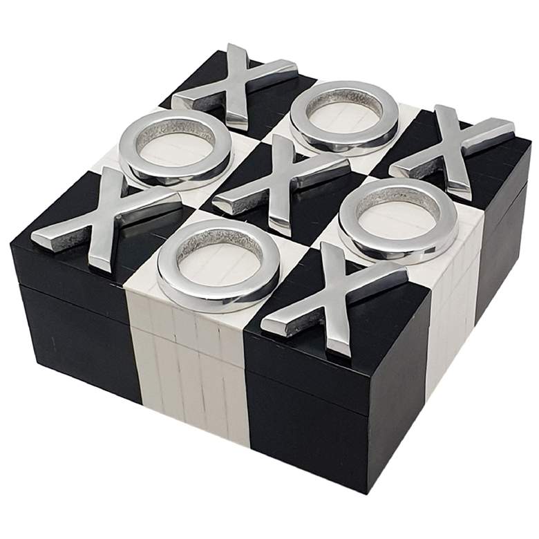 Image 1 Black & White Box