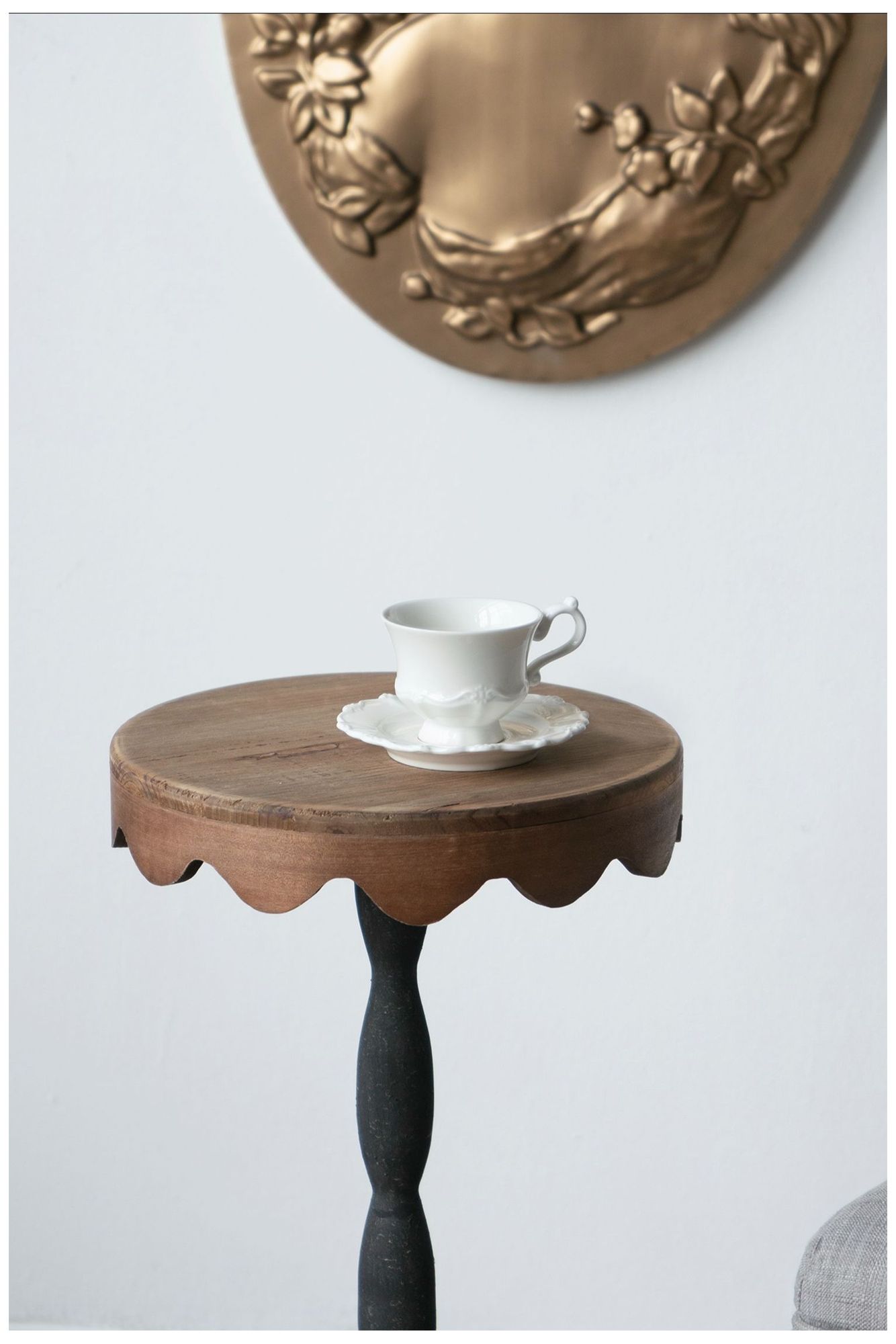 Black Iron Side Table w/ Scalloped Brown Wooden Top
