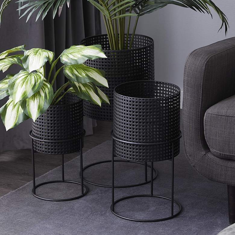 Image 1 Black Metal Contemporary Planter, S/3 23", 19", 15"H