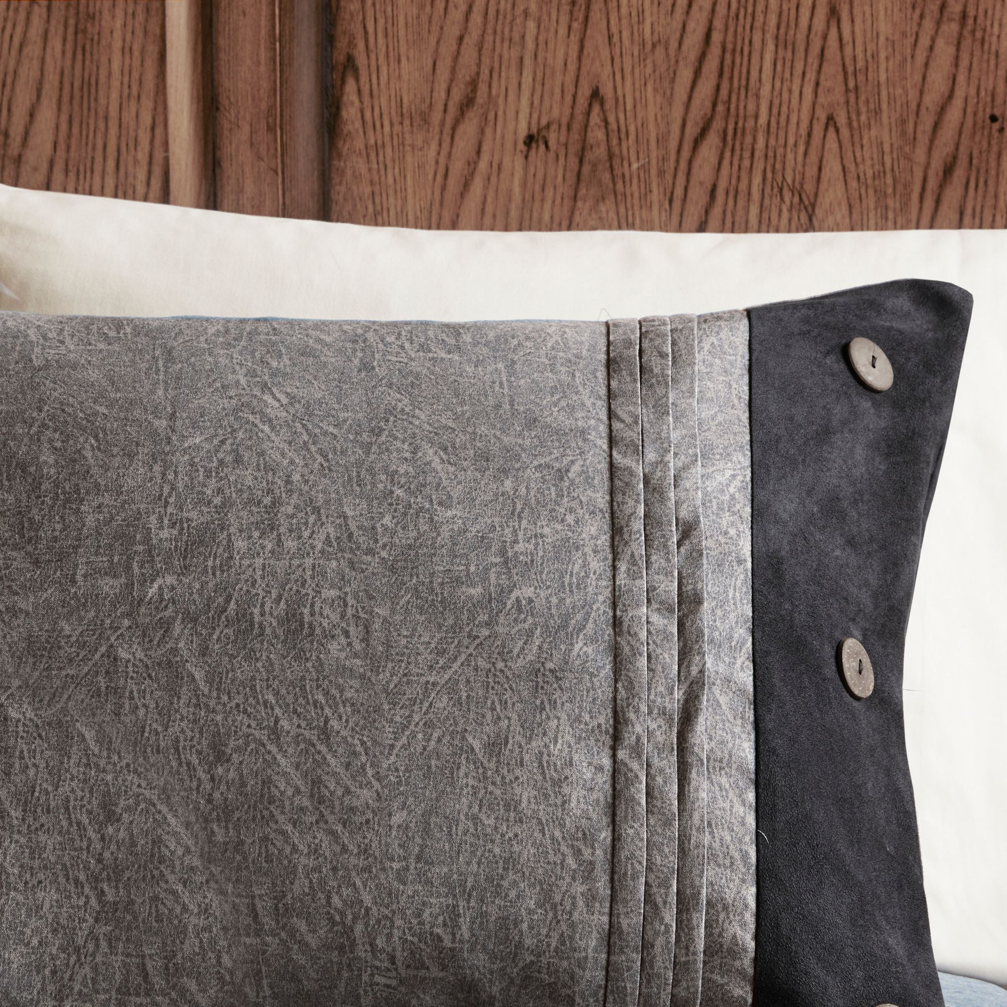 Boone Gray Cal King 7-Piece Comforter Set
