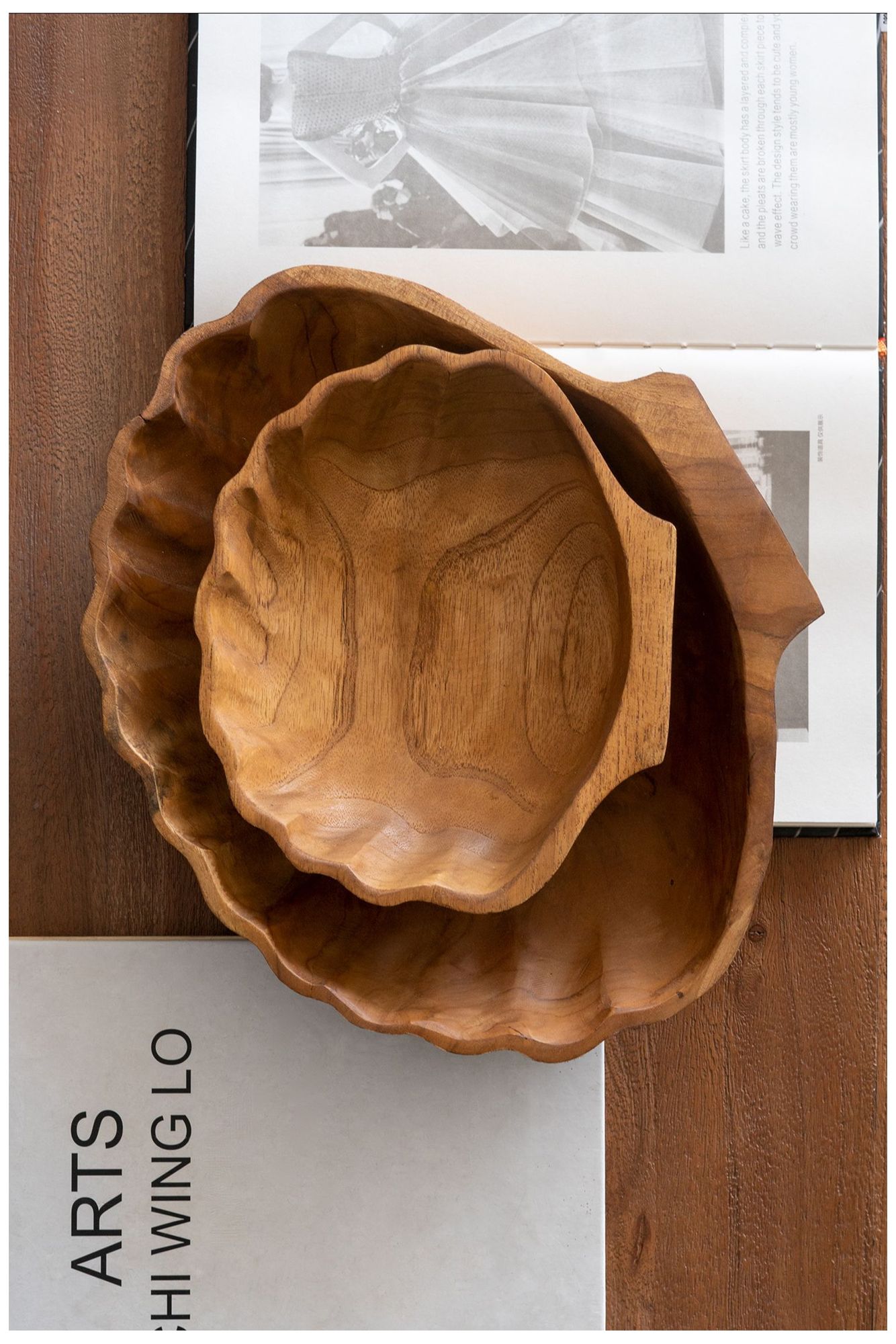 Brown Teak Wood Plate w/ Seashell Design - 7.9"W x 6.7"L x 2"H