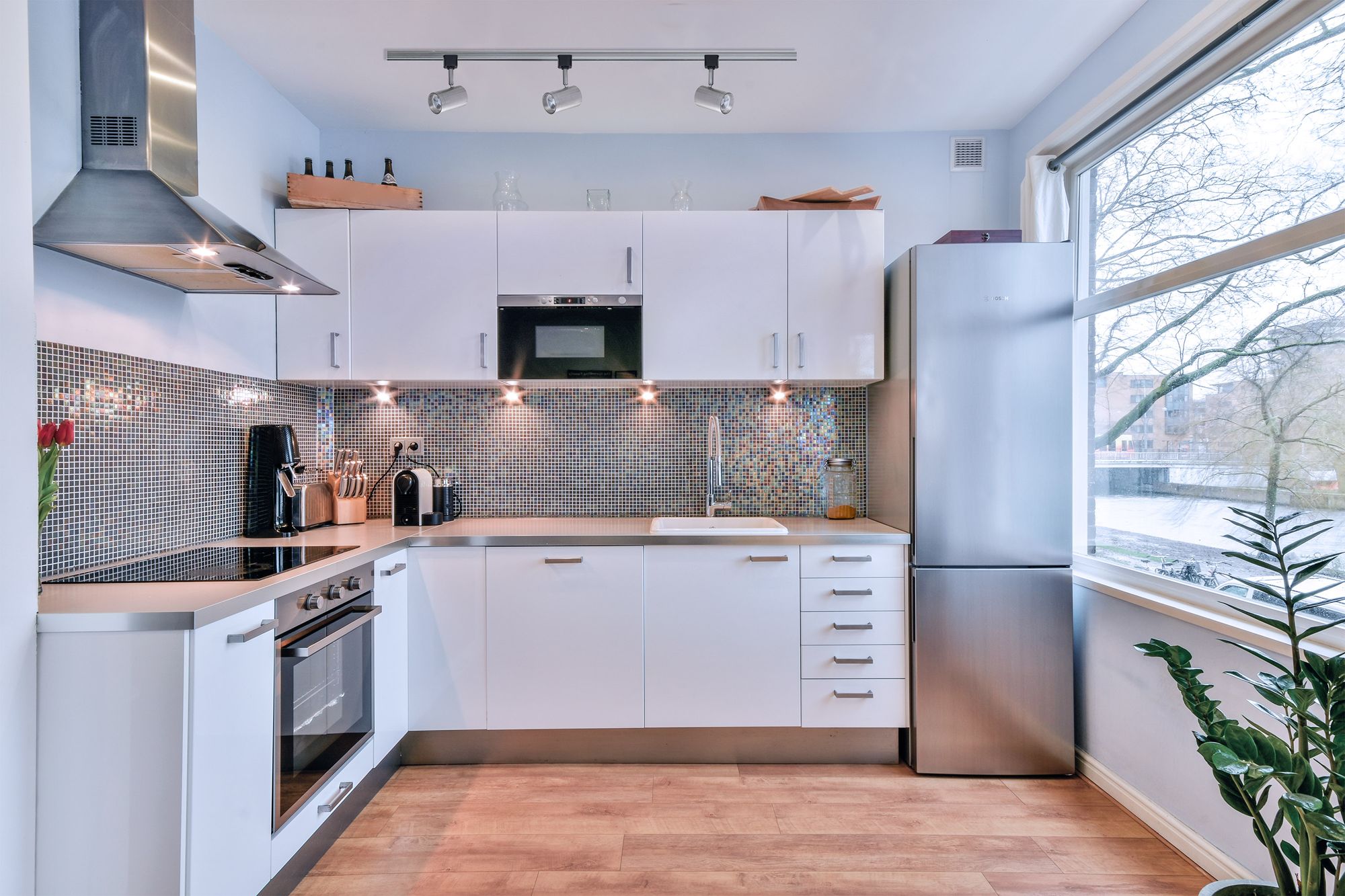 Image 2 Brushed Nickel 12W LED Cylinder Track Head for Halo Systems more views