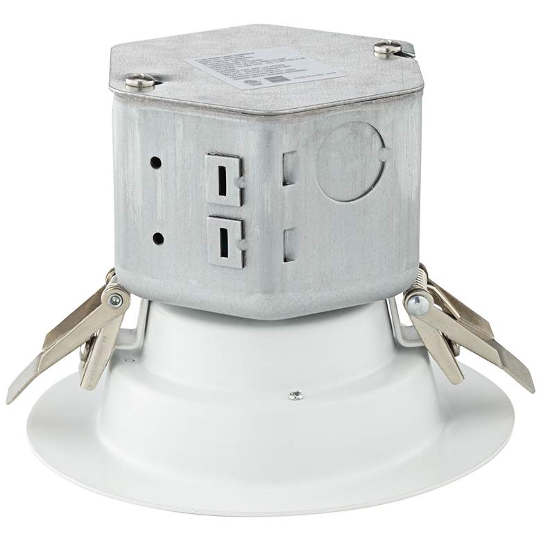 Image 1 Can or Housing Free 4" White 10 Watt LED Trim