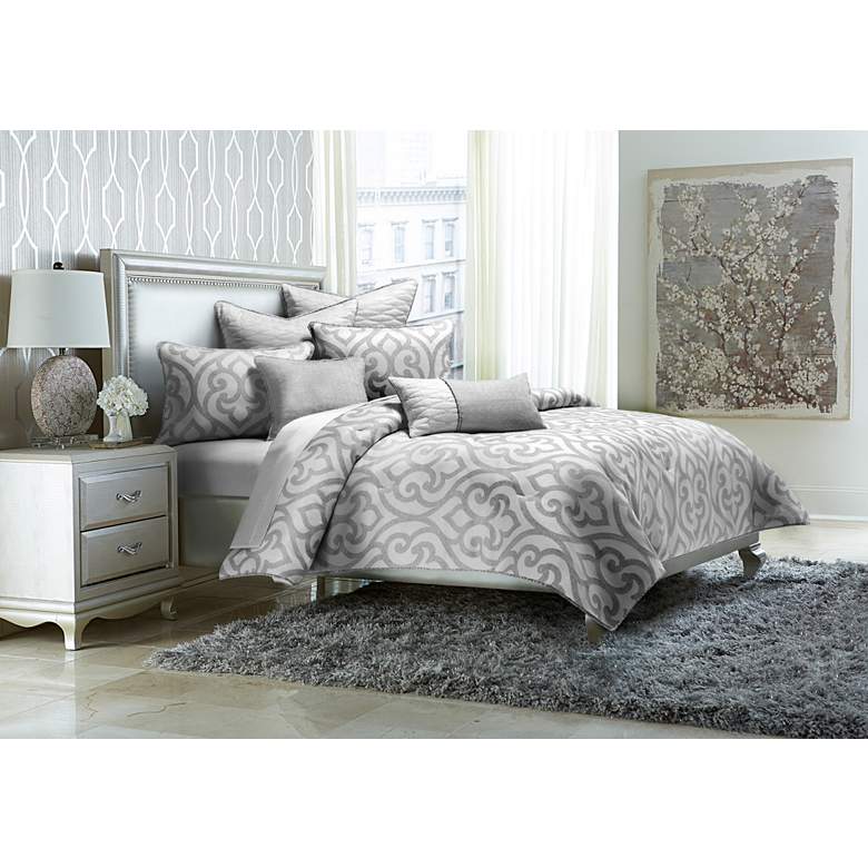 Image 1 Cantebury Silver 7-Piece Queen Comforter Bed Set