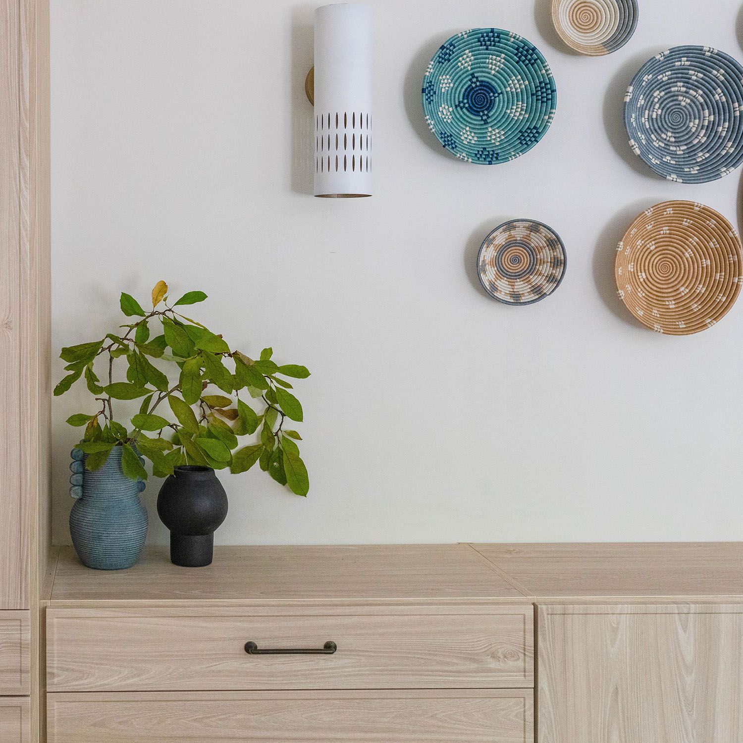 Capital Lighting Dash 1 Light Sconce 5" Aged Brass and White