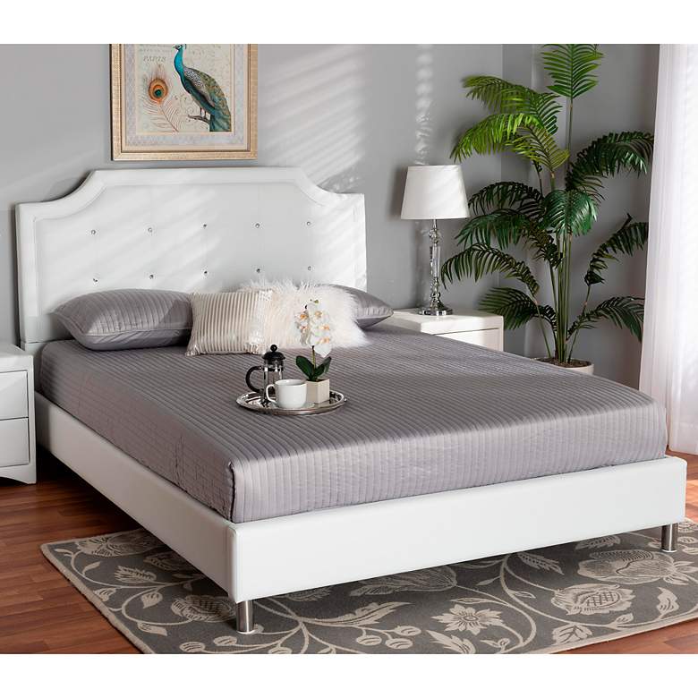Image 1 Carlotta White Faux Leather 3-Piece Queen Size Bedroom Set