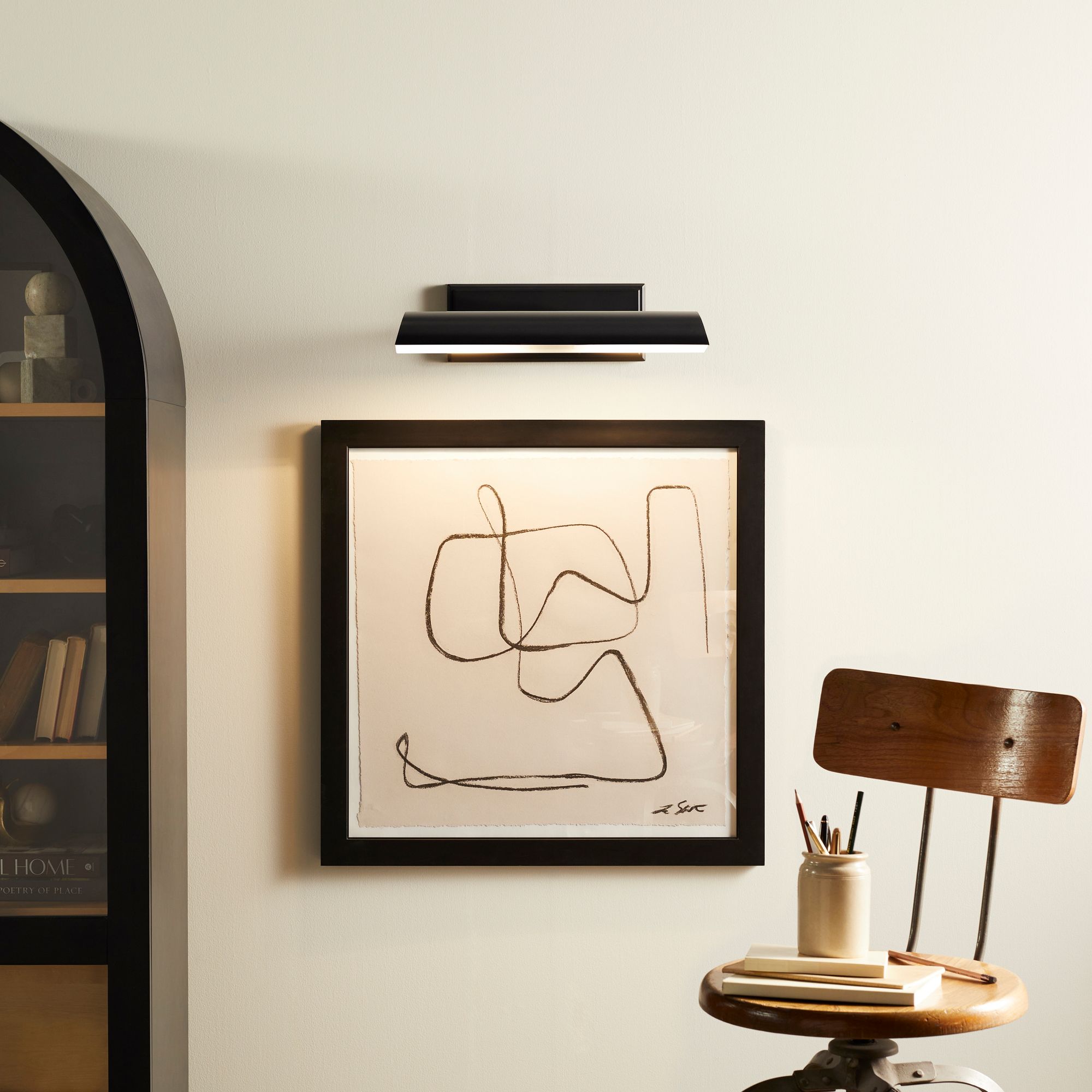 Carston Black Picture Light 2Lt