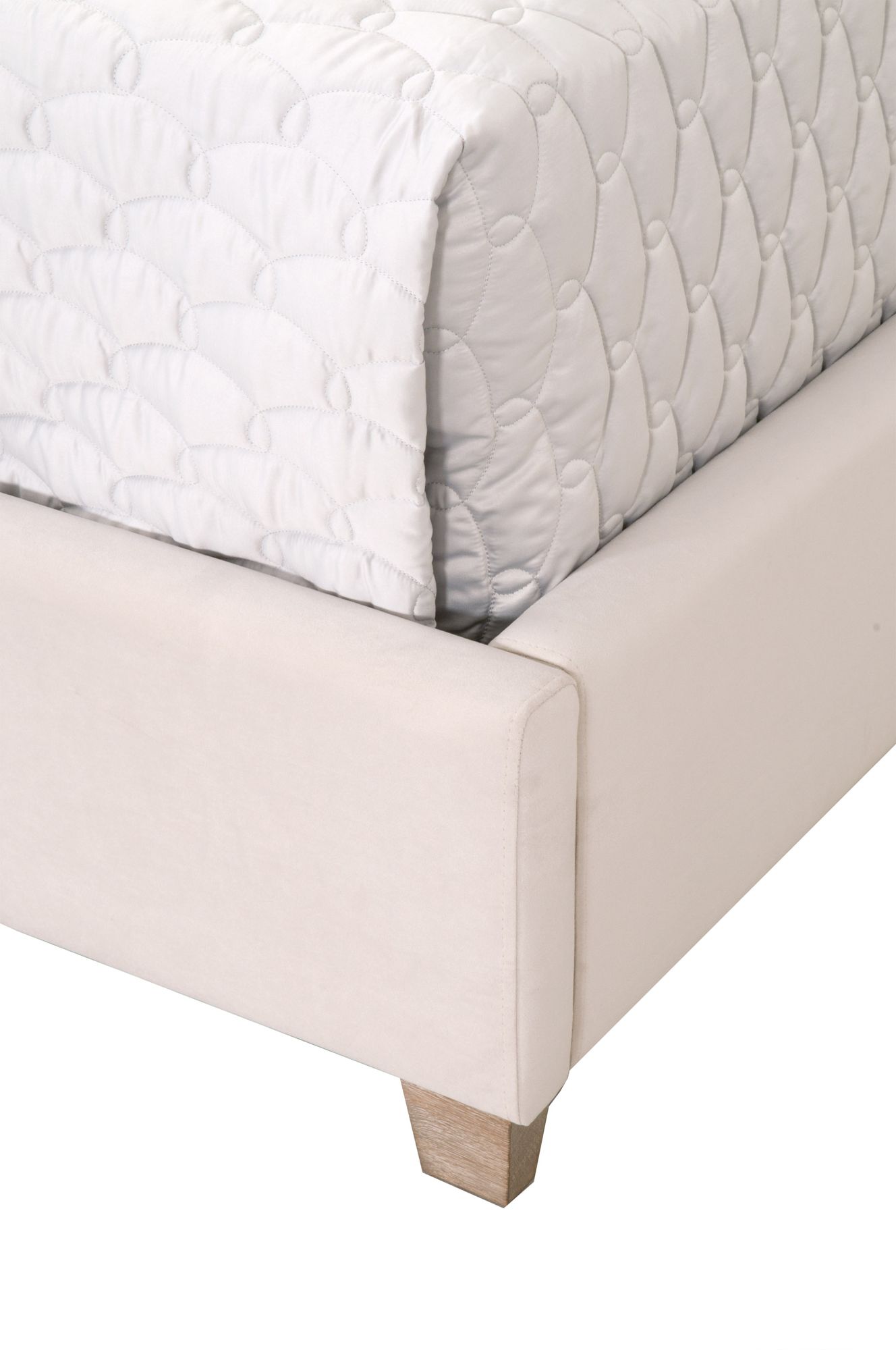 Chandler Cream Velvet Tufted Queen Platform Bed