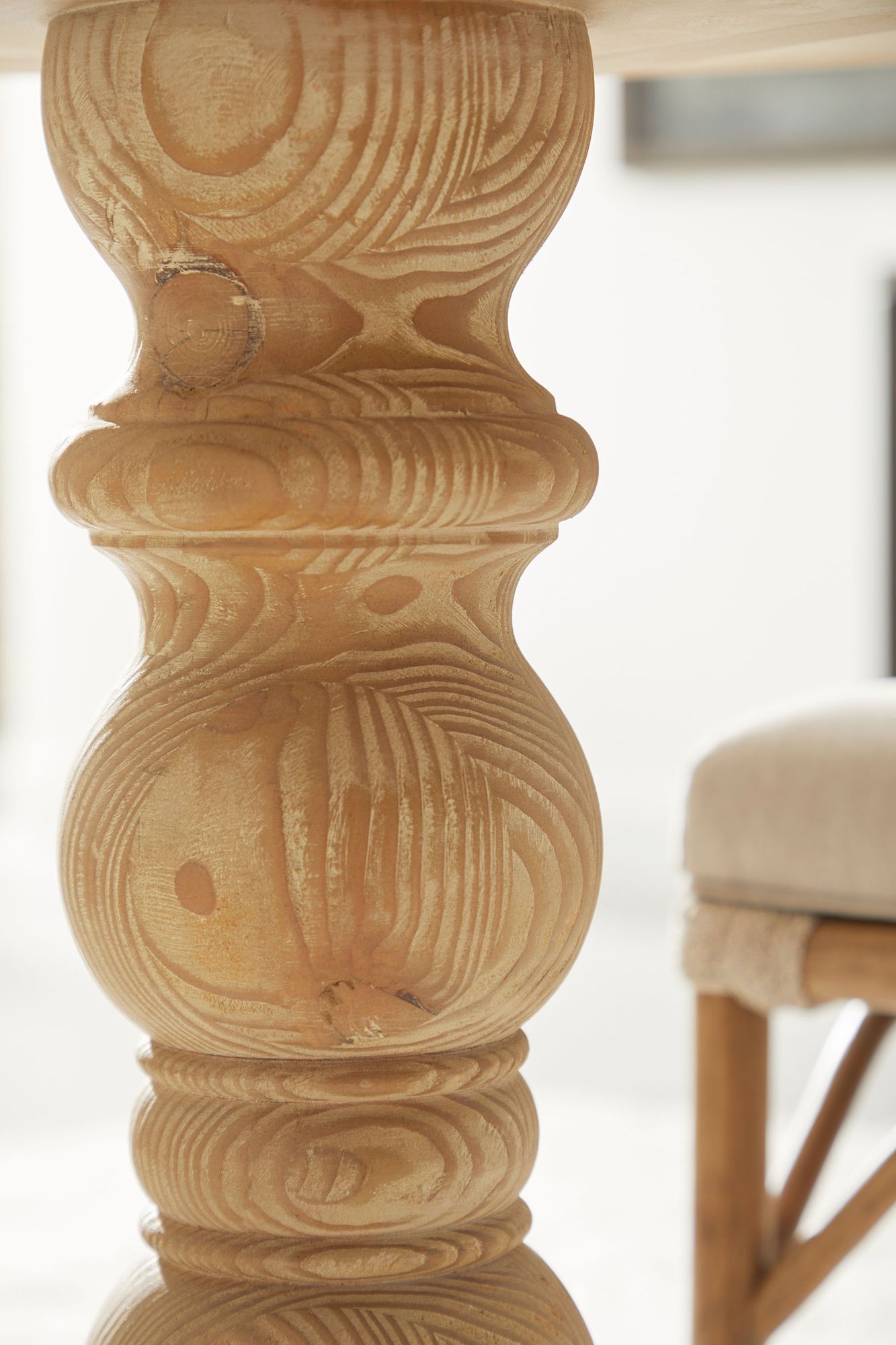 Chelsea 42" Round Dining Table, Smoke Gray Pine