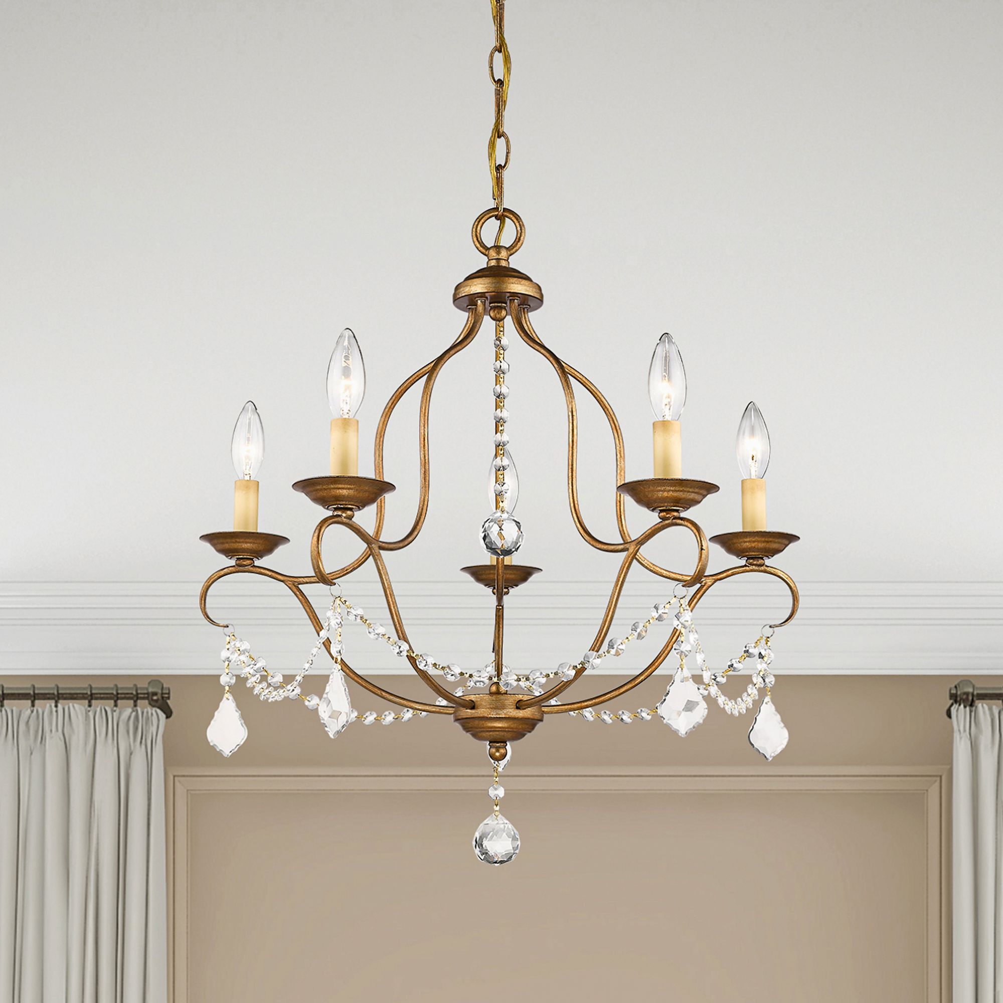 Chesterfield 22-in 5-Light Antique Gold Leaf Vintage Candle Chandelier