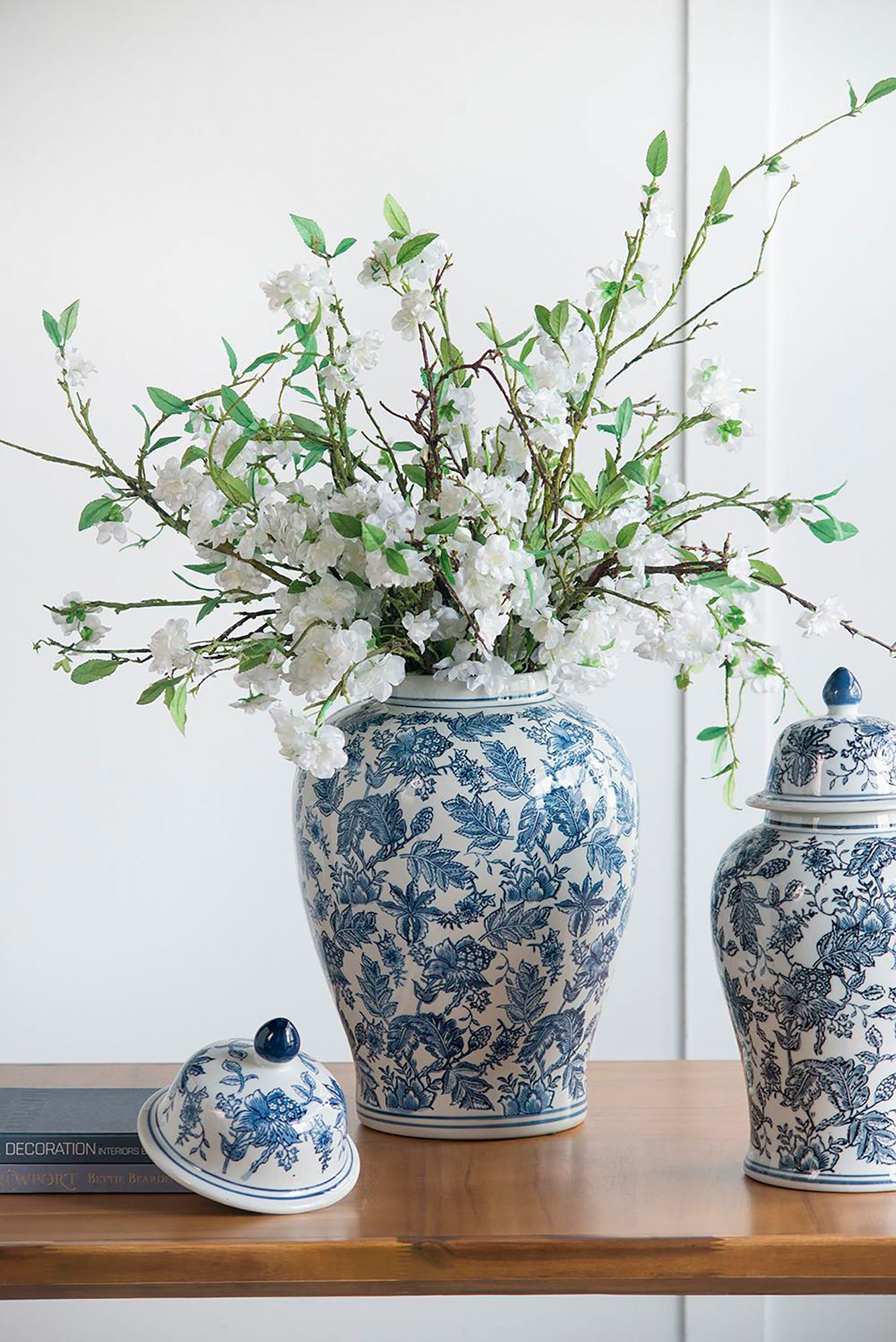 Chinoiserie 23 1/4" High Blue and White Ginger Jar with Lid