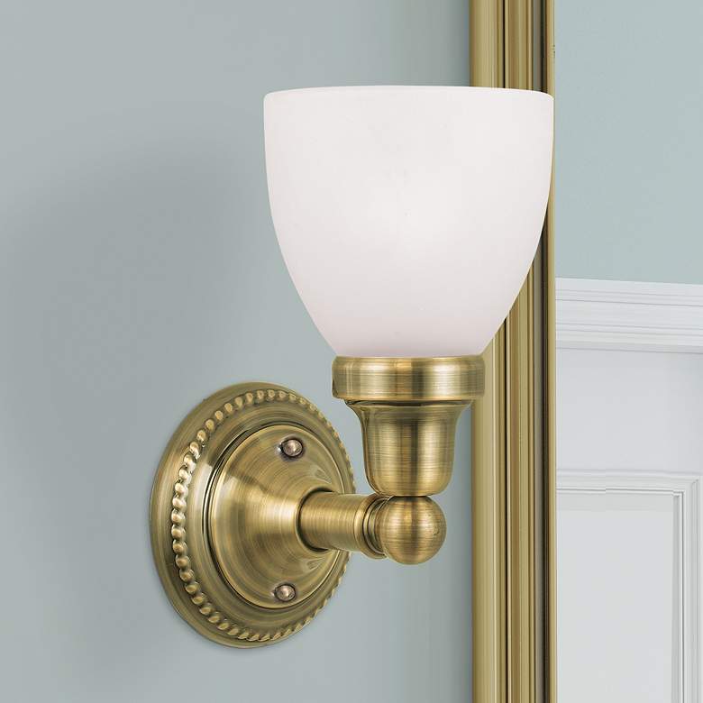 Image 1 Classic 1 Light Antique Brass Bath Vanity