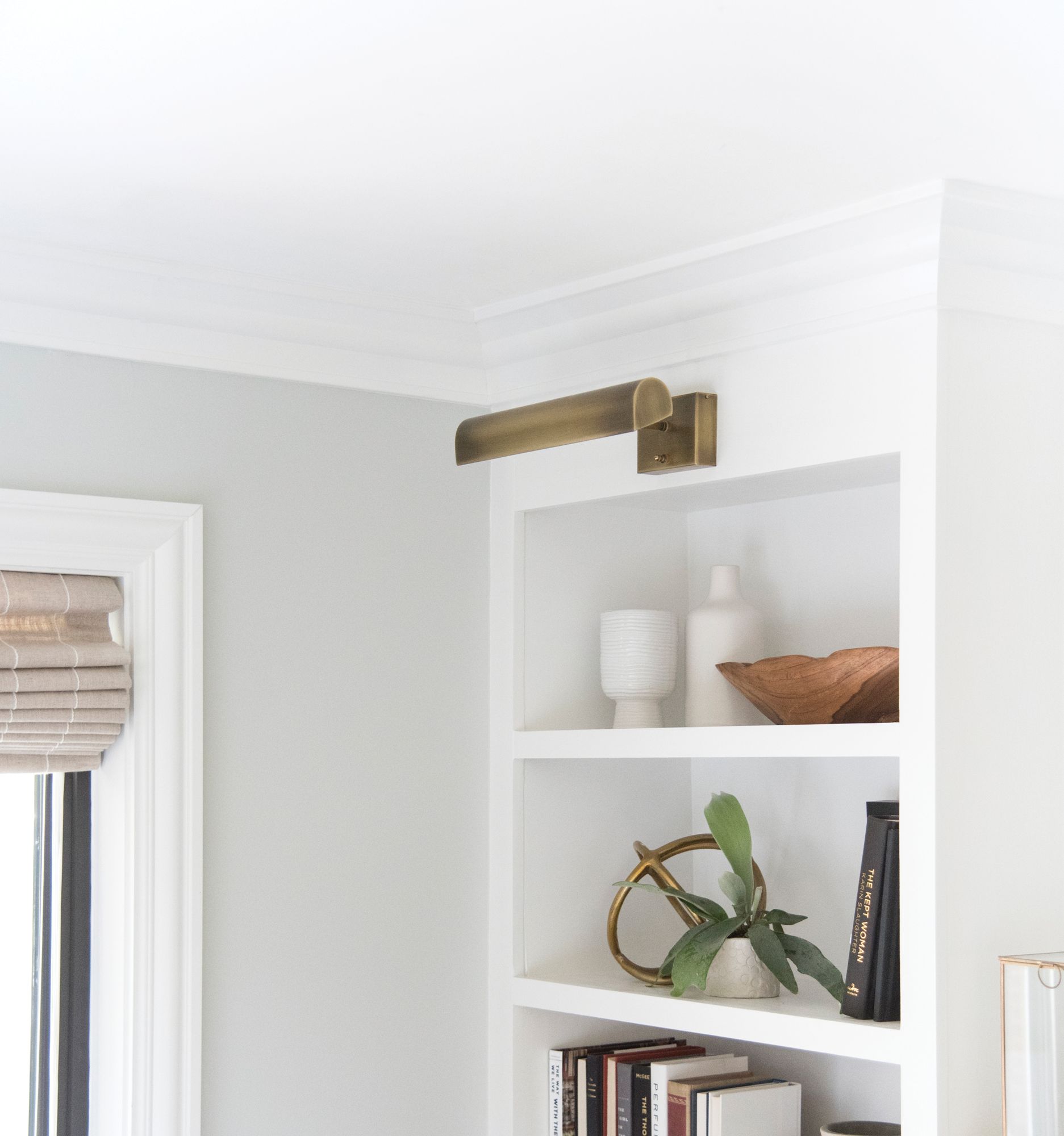 Image 3 Classic Traditional 24" Wide Brass Battery LED Picture Light more views