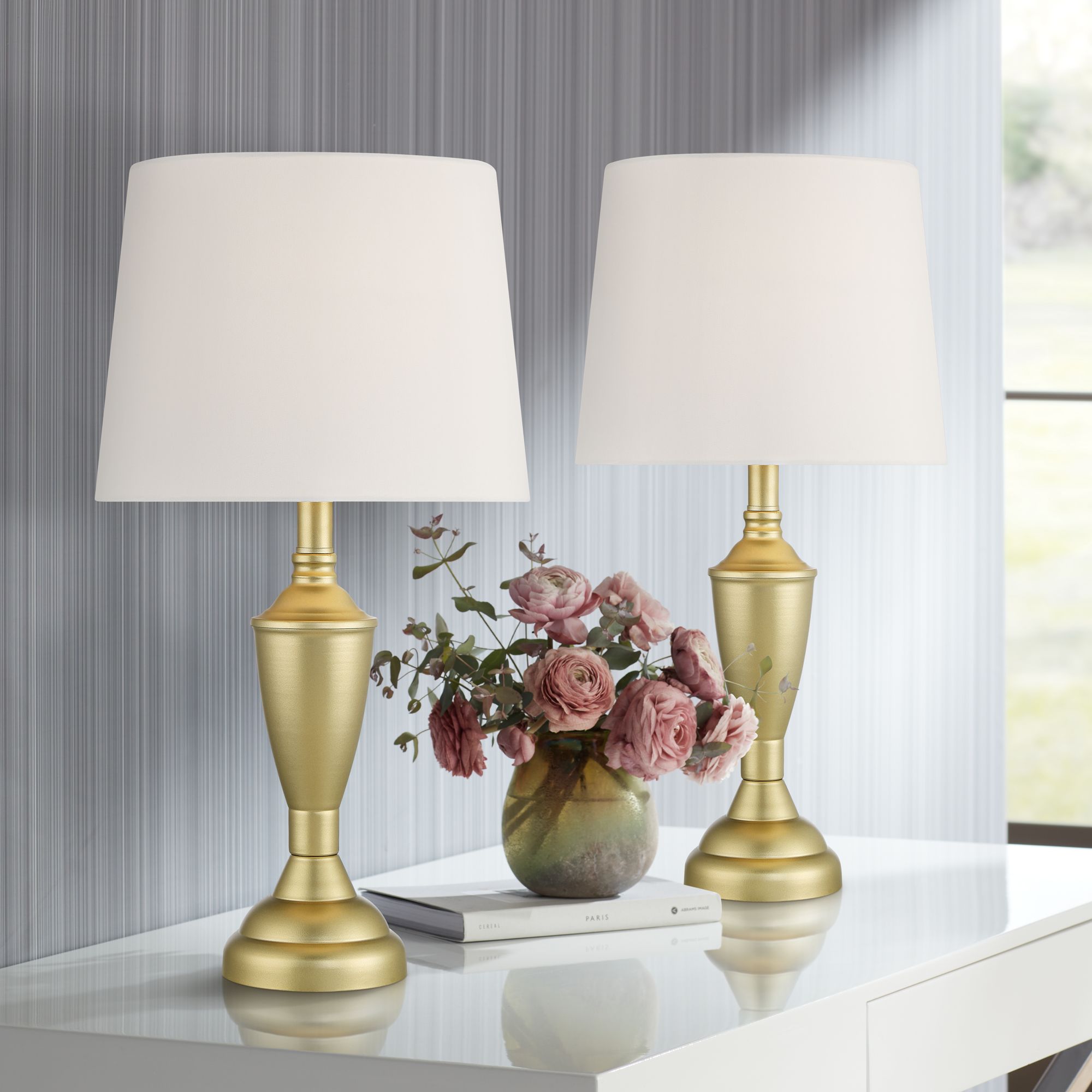 gold accent table lamp