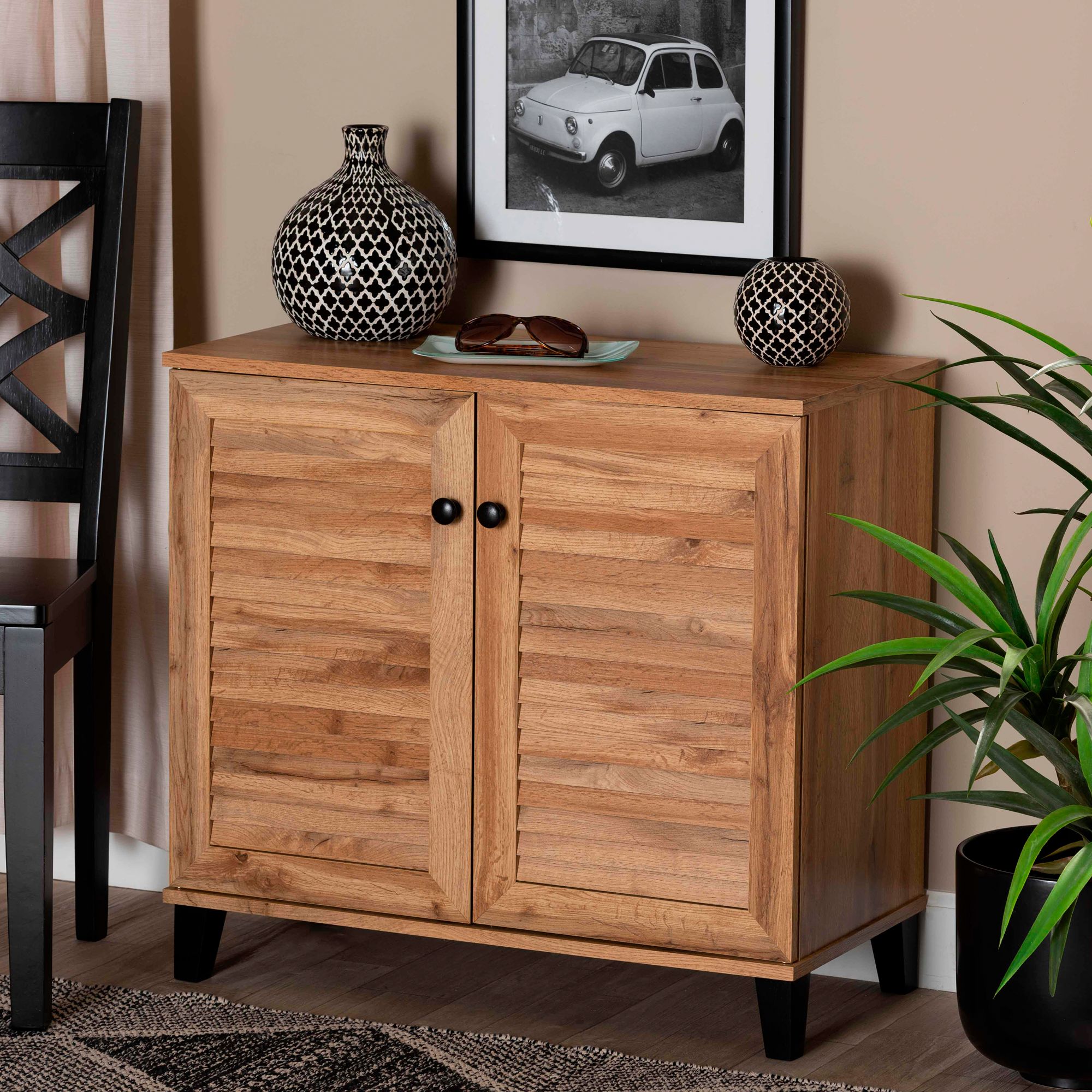 Large shoe storage cabinet with online doors