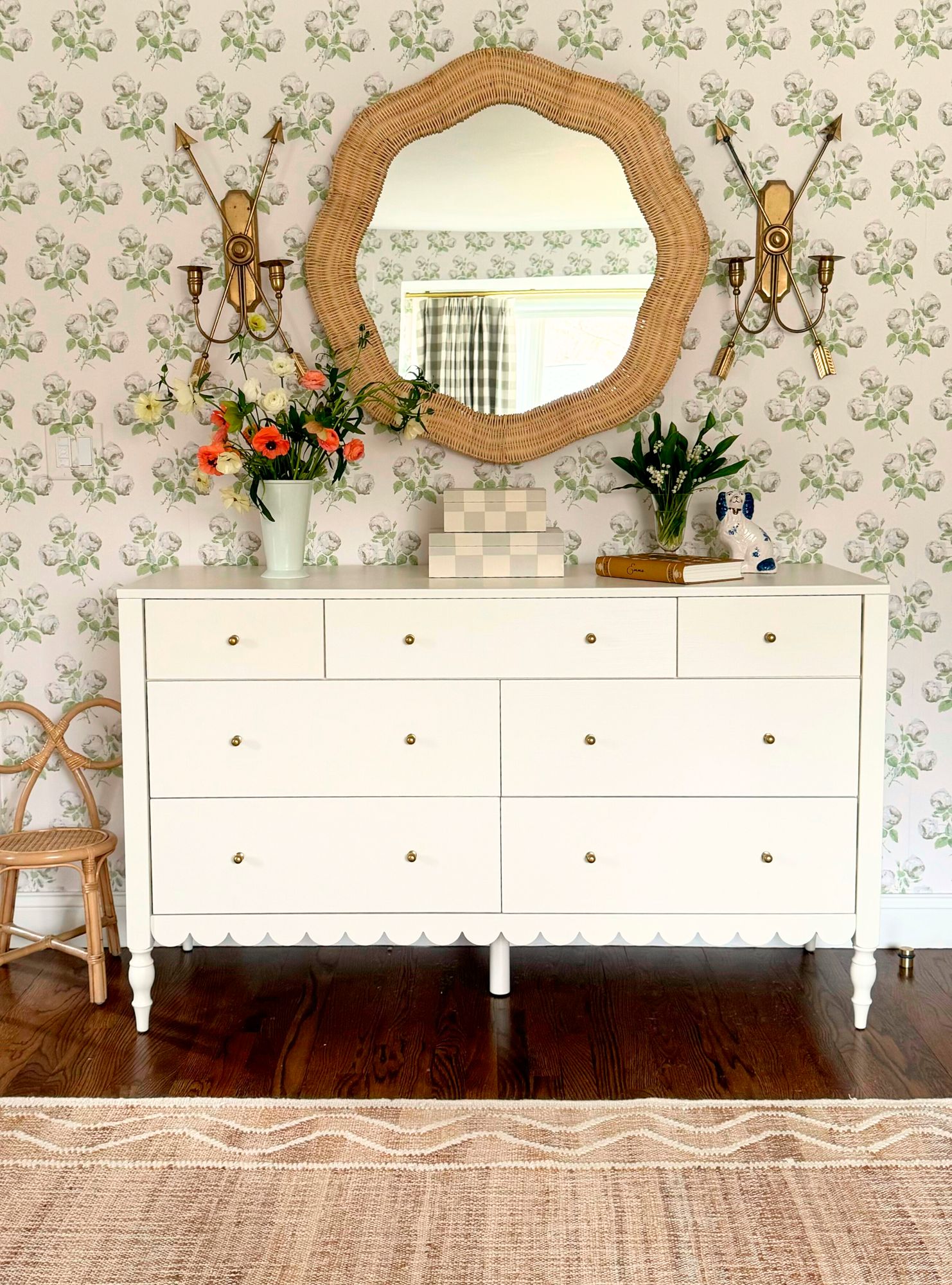 Image 4 Cooper Classics x Erin Gates Scalloped Linden Round Wall Mirror more views