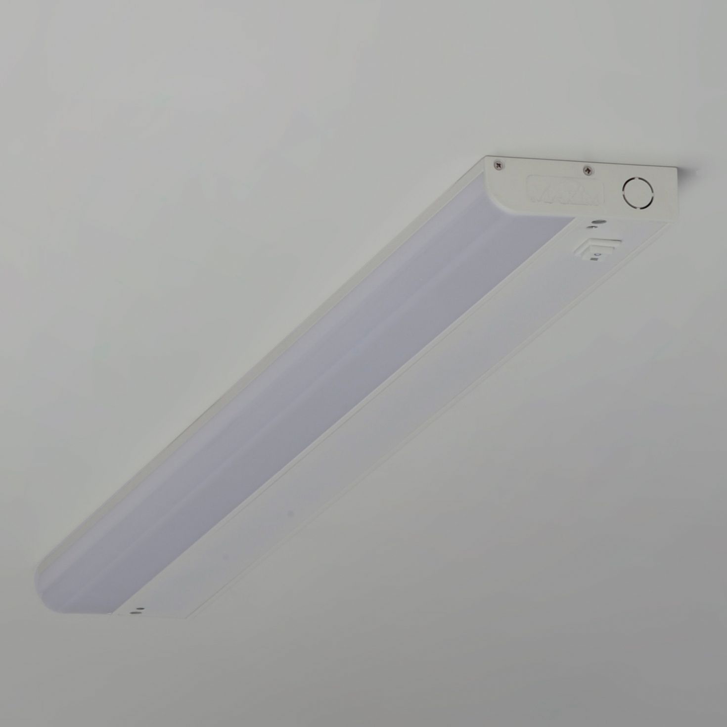 Image 3 CounterMax MX-L120-1K 30" Wide White LED Under Cabinet Light more views