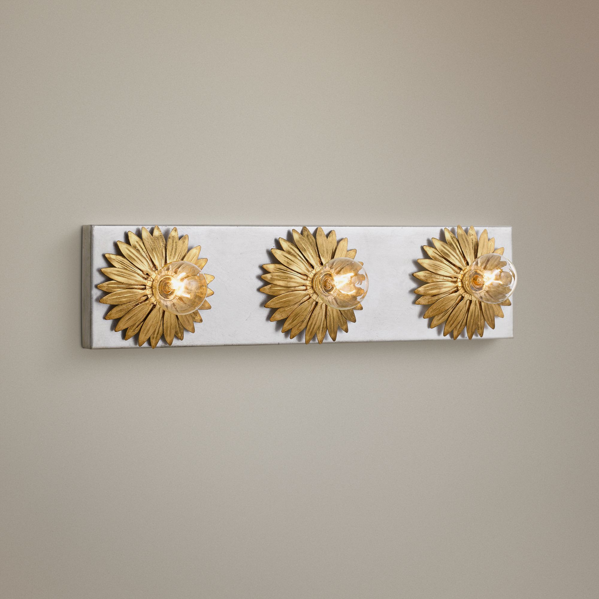 Crystorama Broche Gold Collection