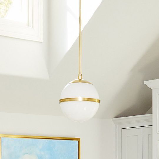 Polished Small head Lumina フランス アンティーク Art Nouveau Polished Brass Chandelier with Opaline Glass