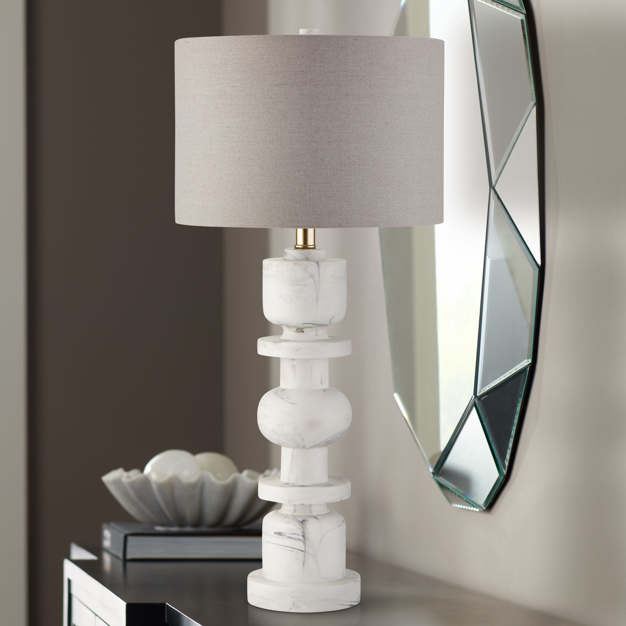 sasha table lamp