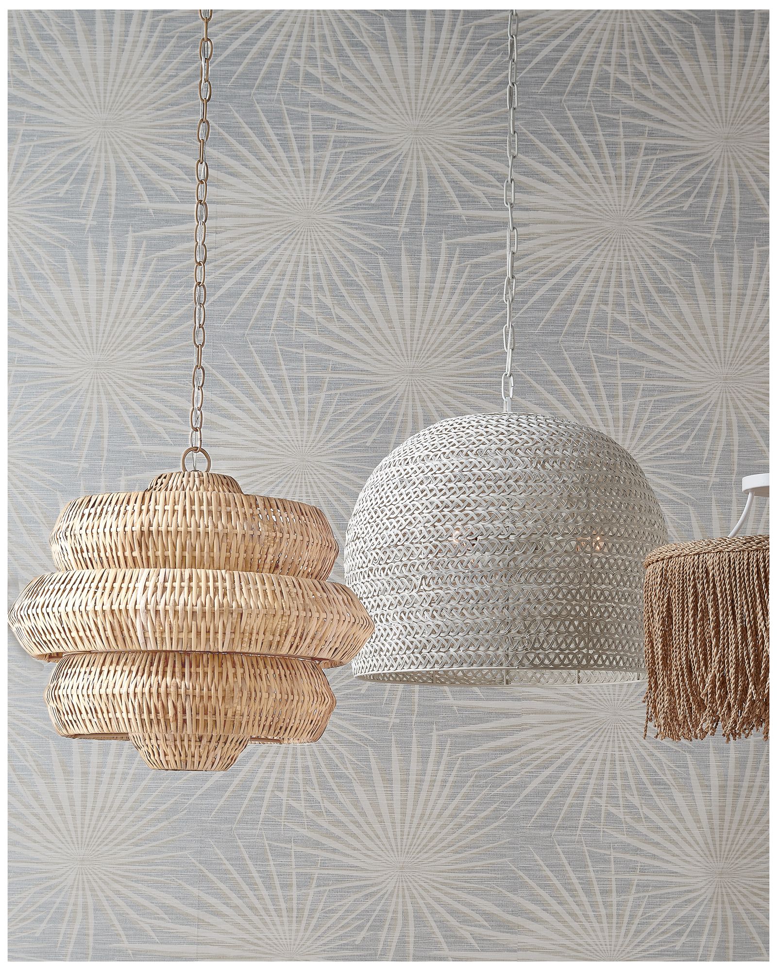 Image 7 Currey & Company 22.5" Antibes Small White 3-Light Chandelier more views