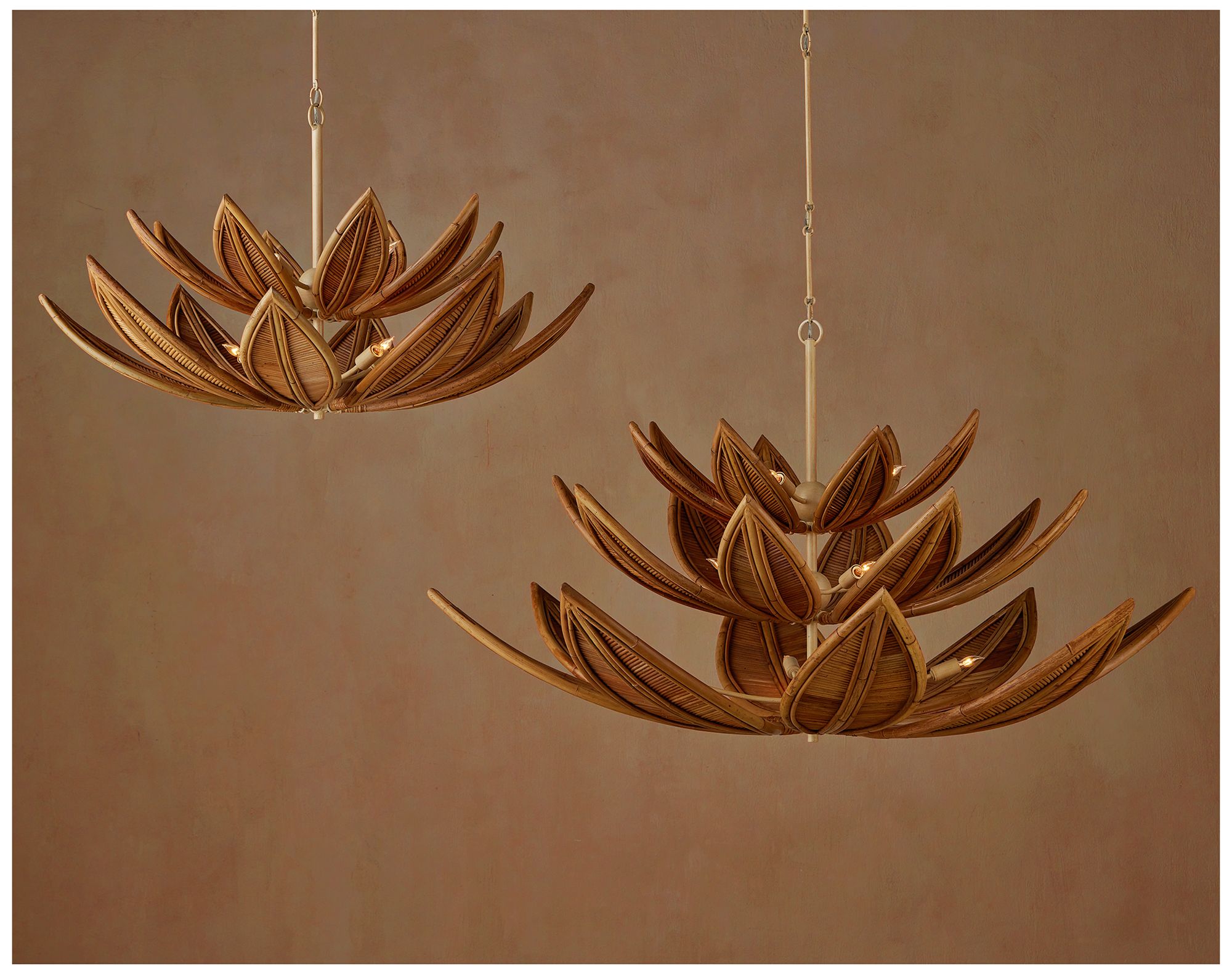 Currey & Company 40.25" Cubana Two-Tier 8-Light Chandelier