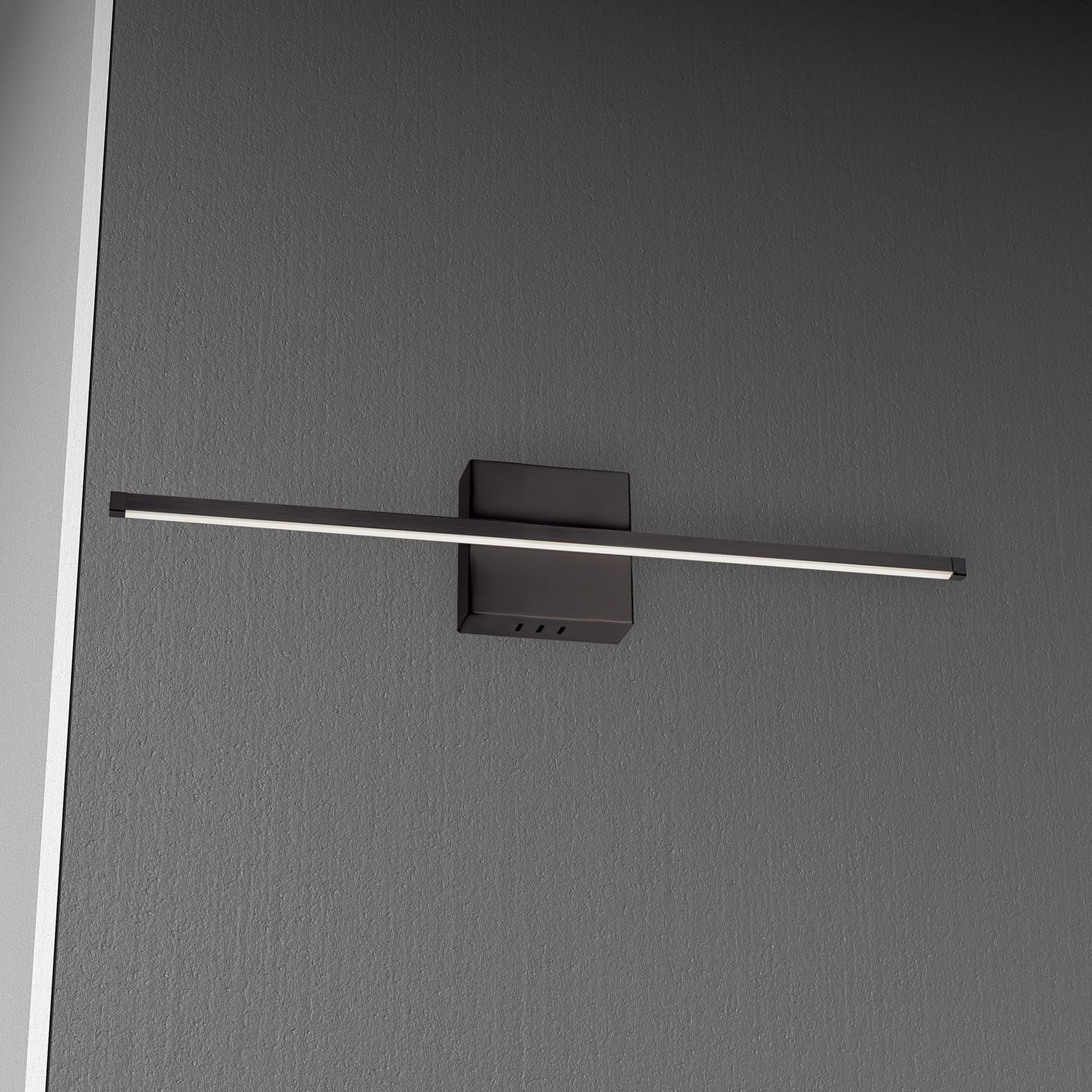 Dainolite Array Black Collection