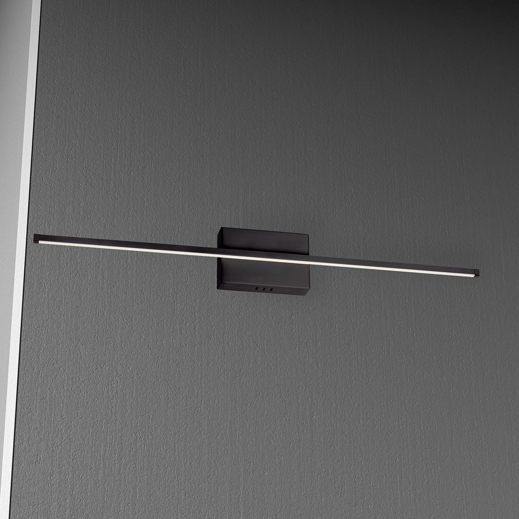 Dainolite Array Black Collection
