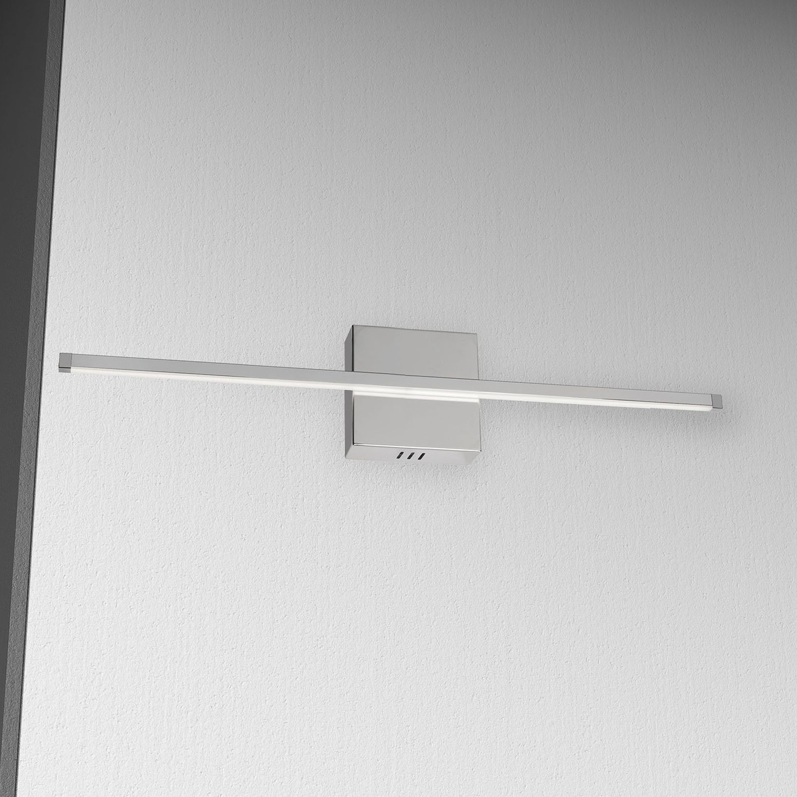 Dainolite Array Chrome Collection